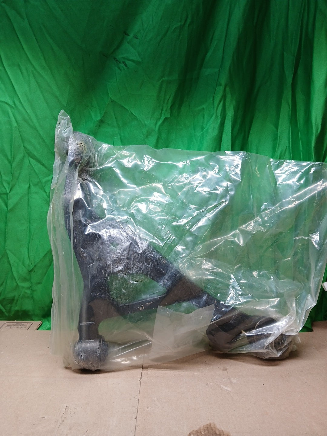 MOOG RK7427 Control Arm and Ball Joint Assembly Front Right Lower