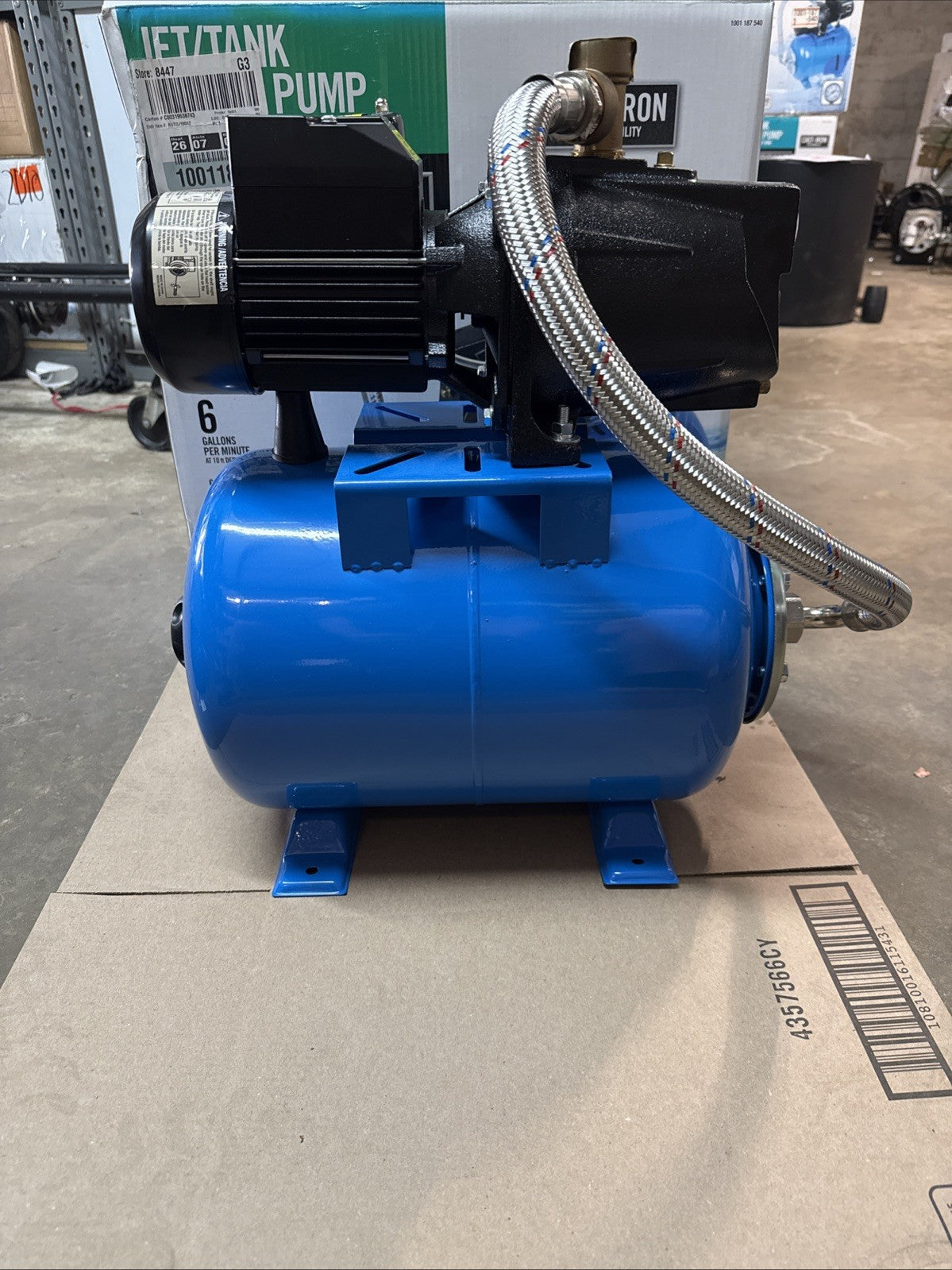 Everbilt 1/2 HP Shallow Well Jet Pump with 6 Gallon Tank AUTOJ100A2 NEW Open Box