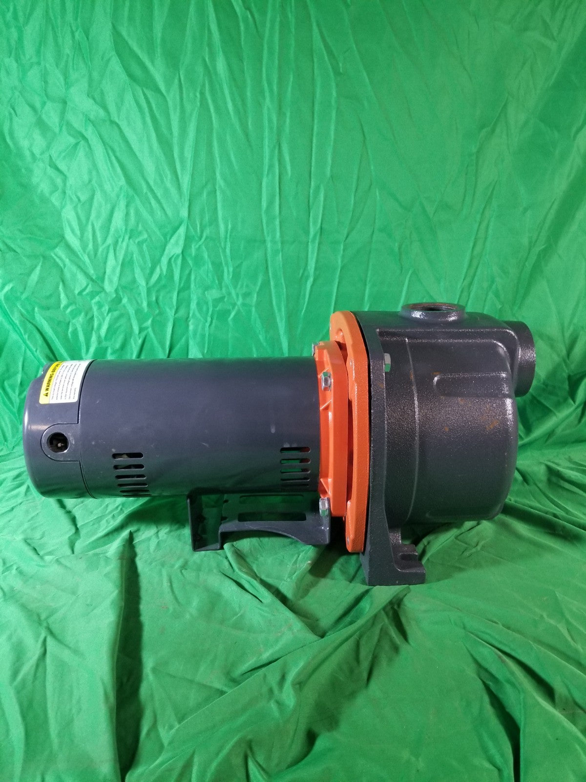 LEO 1 1/2 HP Cast Iron Lawn Sprinkler Pump UCSm150 Tested, See Pictures