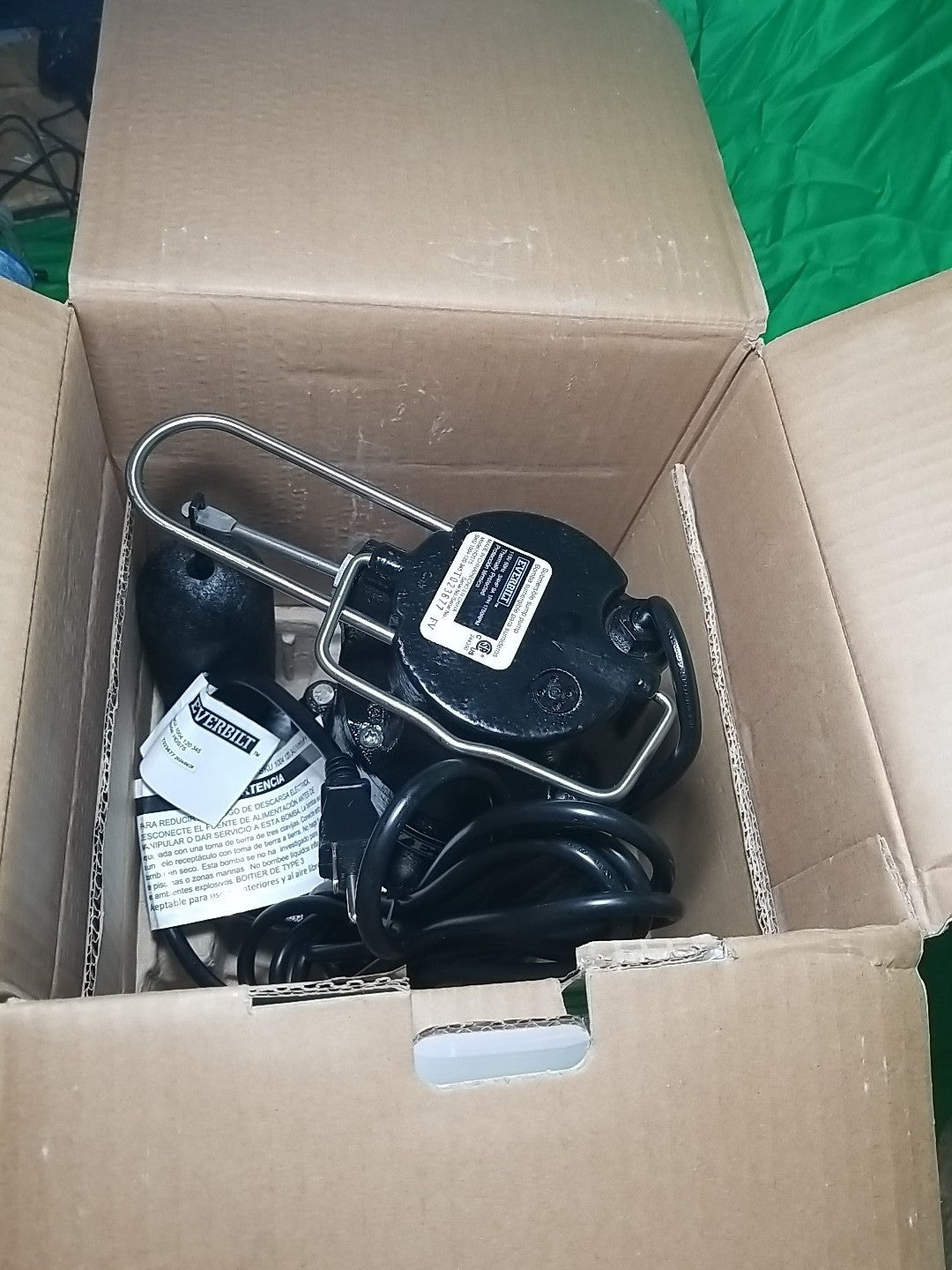 Everbilt 3/4HP Cast-Iron Pro-Grade Submersible Sump Pump 1004 120 345 HDS75