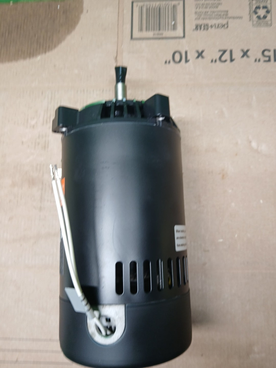 VEVOR 0.75HP Pool Pump Motor, 3450 RPM High Speed, 115V (8 Amps) / 230V (4...