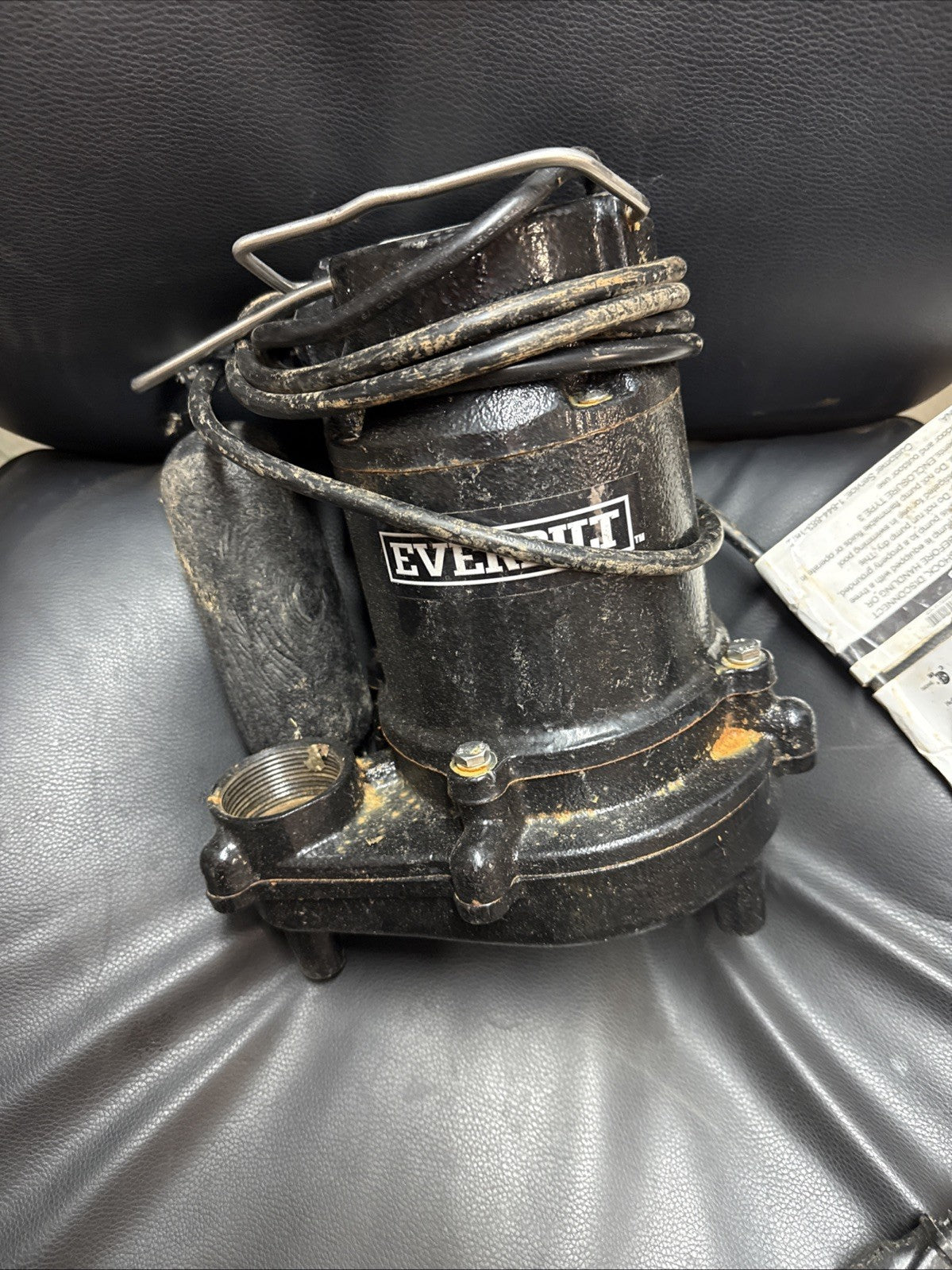 Everbilt 3/4HP Cast-Iron Pro-Grade Submersible Sump Pump 1004 120 345 HDS75