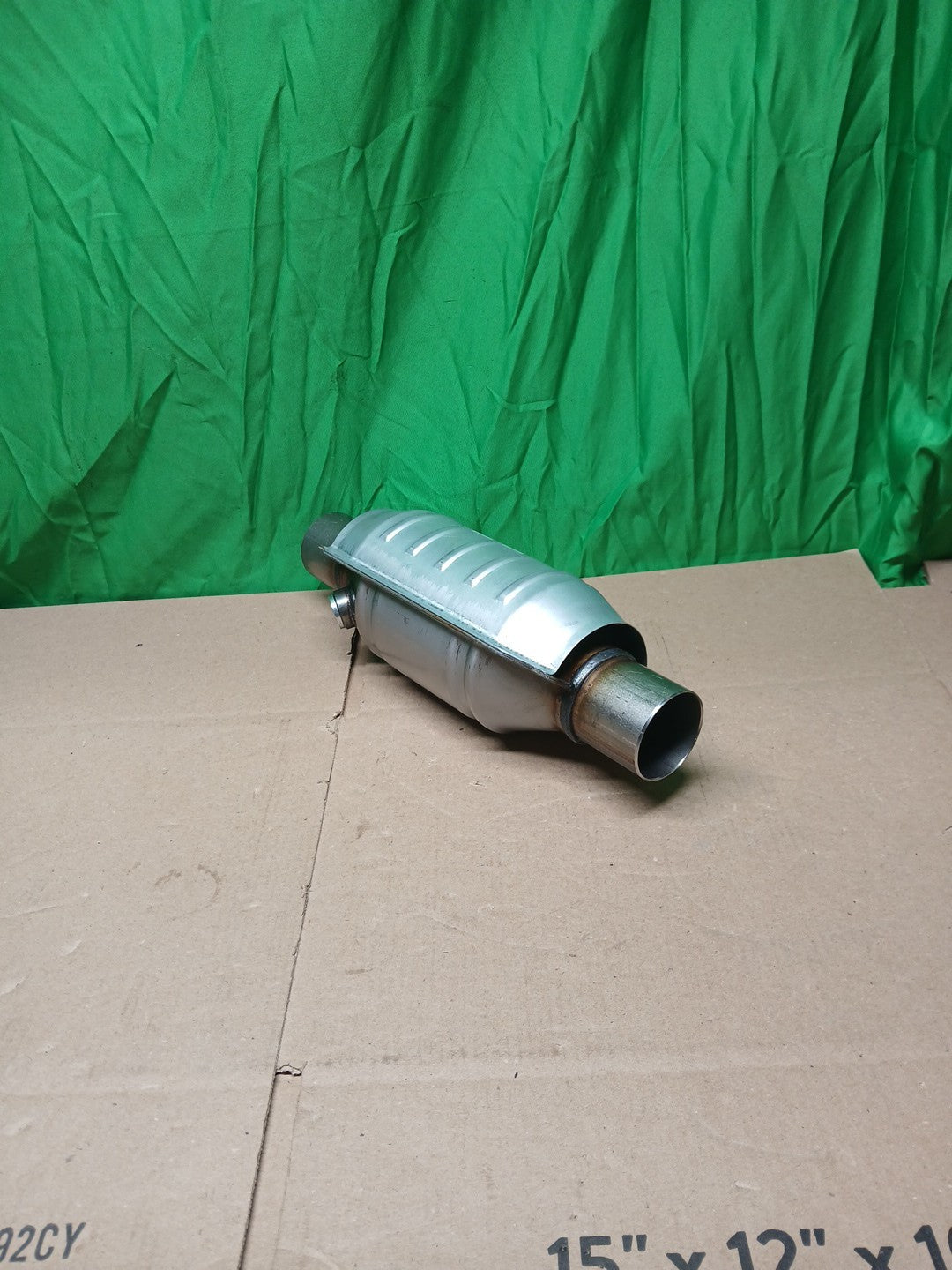 Nilight 2" Inlet/Outlet Catalytic Converter with Heat Shield 2" Universal Cat