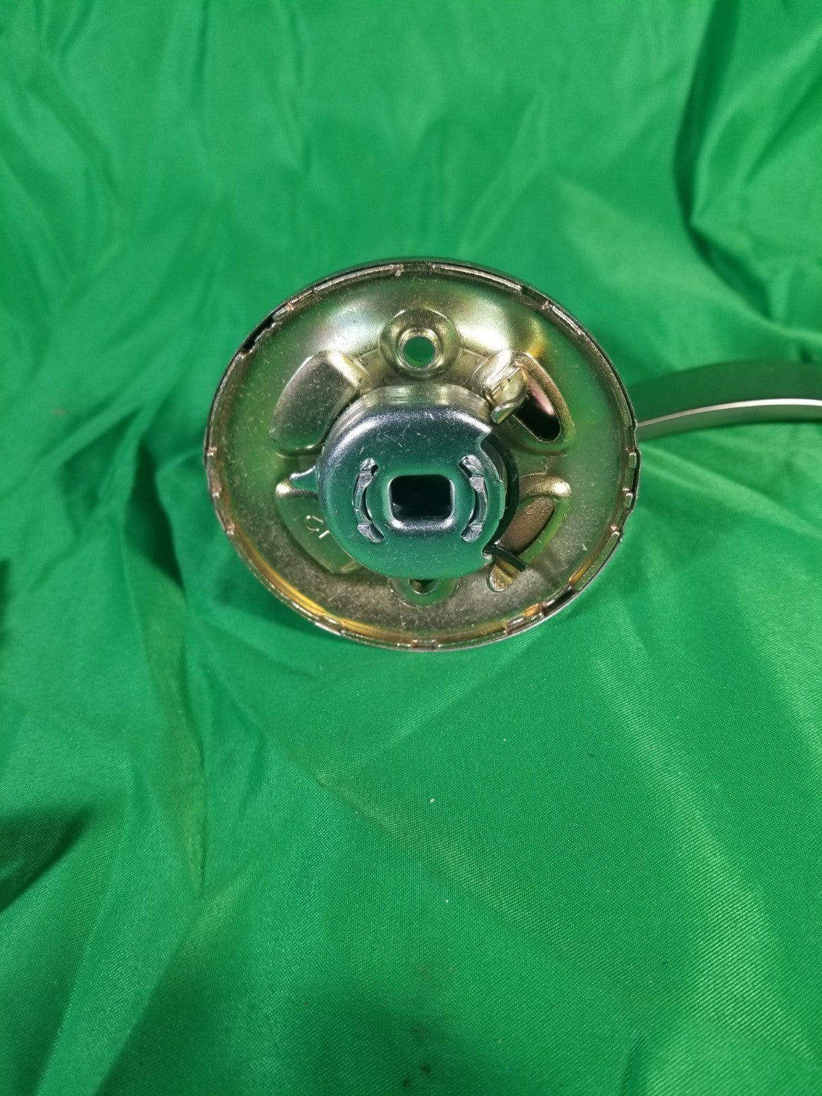 Schlage F40-SAC Sacramento Privacy Door Lever Set