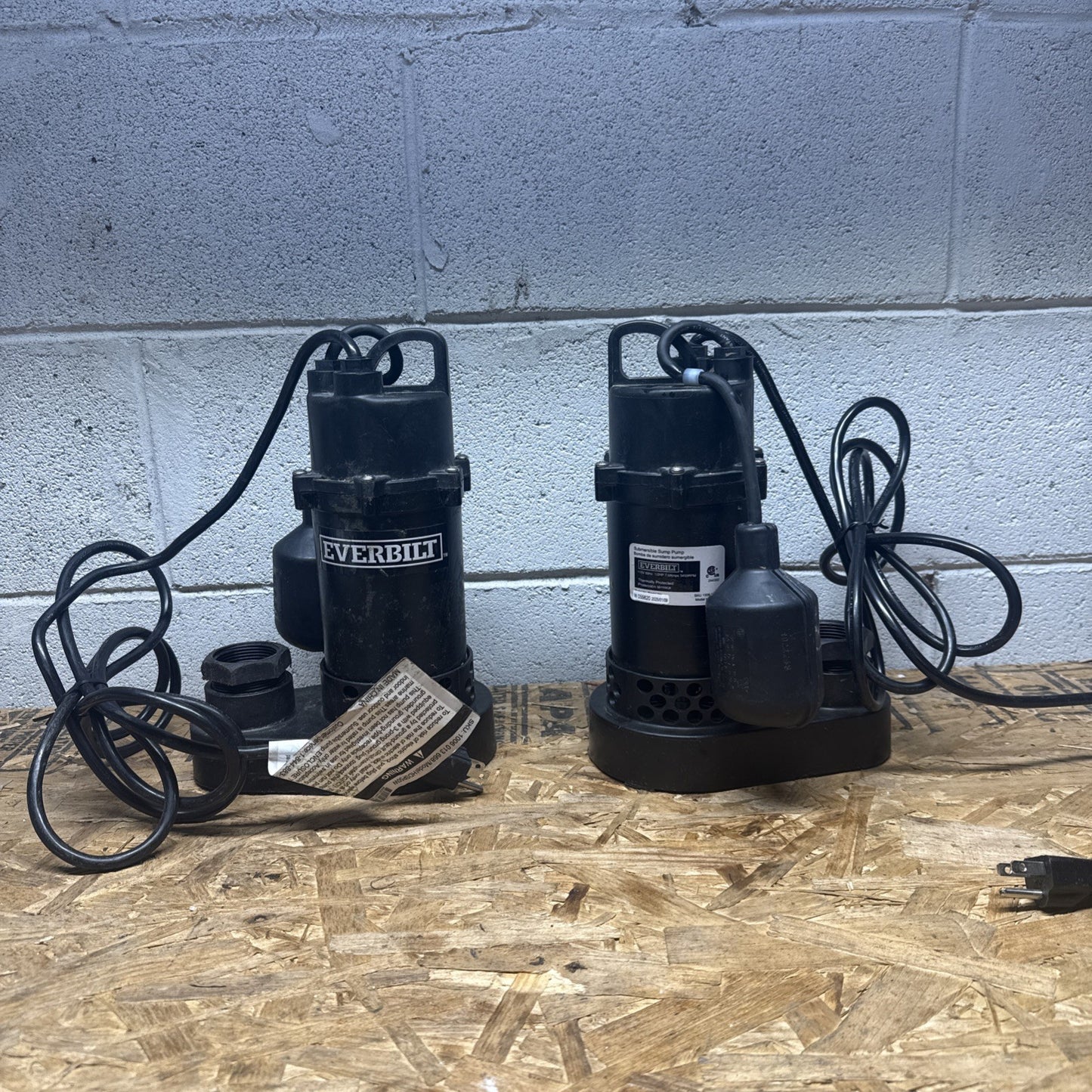 Everbilt 1/2 HP Corrosion Resistant Aluminum Sump Pump w/ Teather Float Switch