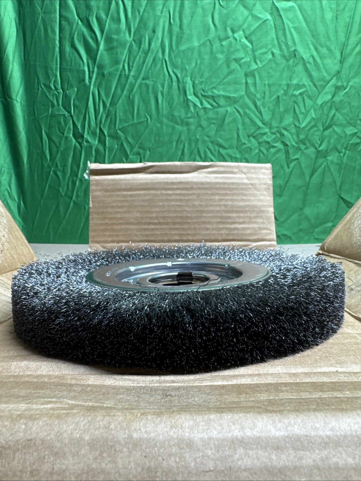 Weiler 06160 10" Medium Face Crimped Wire Wheel .014 Wire 2" Arbor (B131)