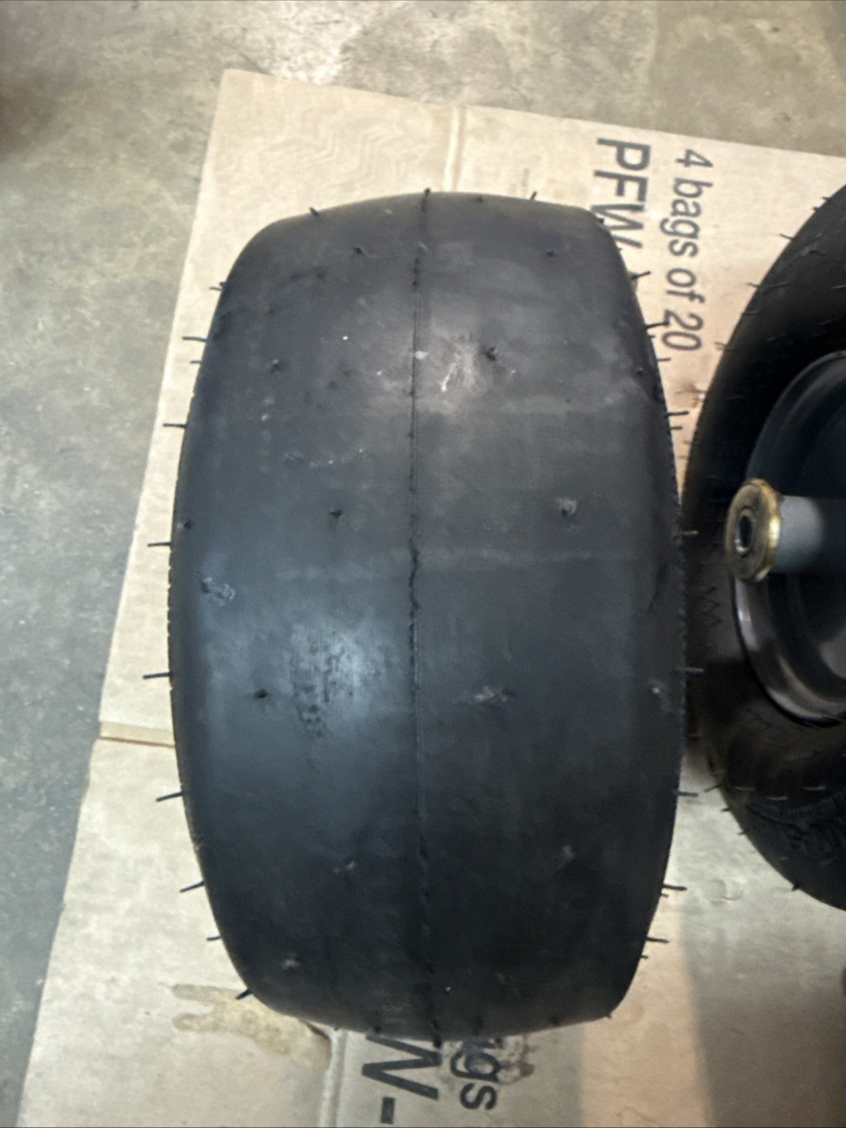 2x Part# 634-05664A Genuine Cub Cadet Caster Wheel Assembly ZT1-42 . 11x6-5 Gray