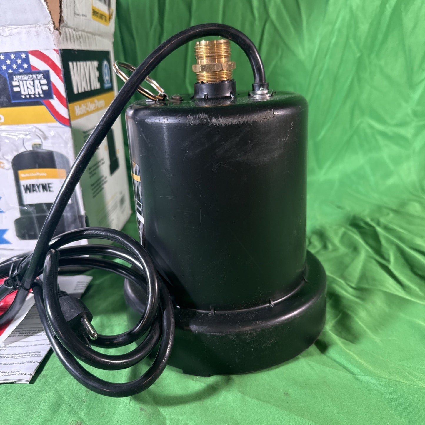 Wayne TSC130 Multi-Use pump 1000 Gallons/Hour Thermoplastic Box