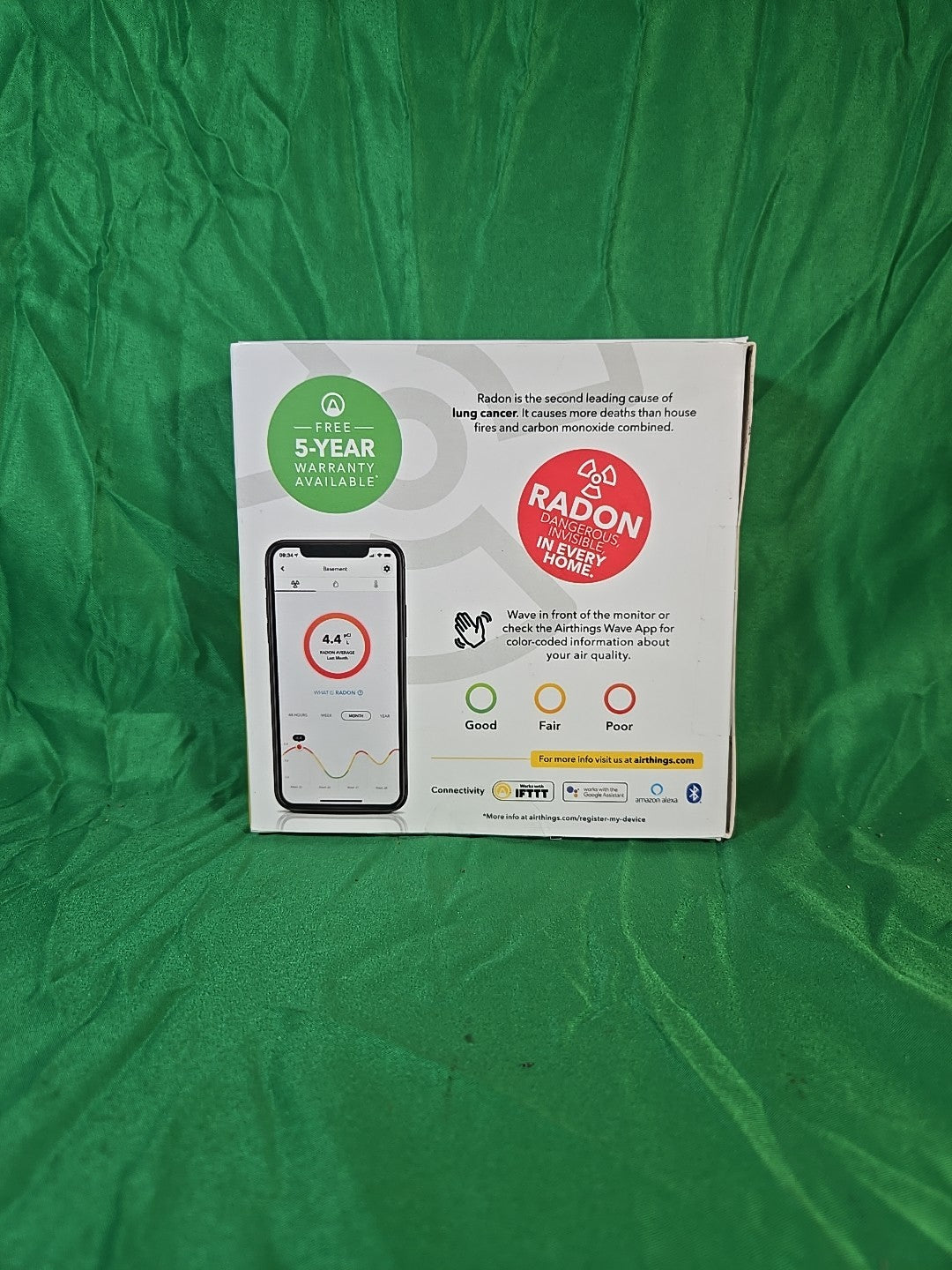 Airthings 2950 Wave Radon Detector with Humidity & Temp Sensor, Battery Free App