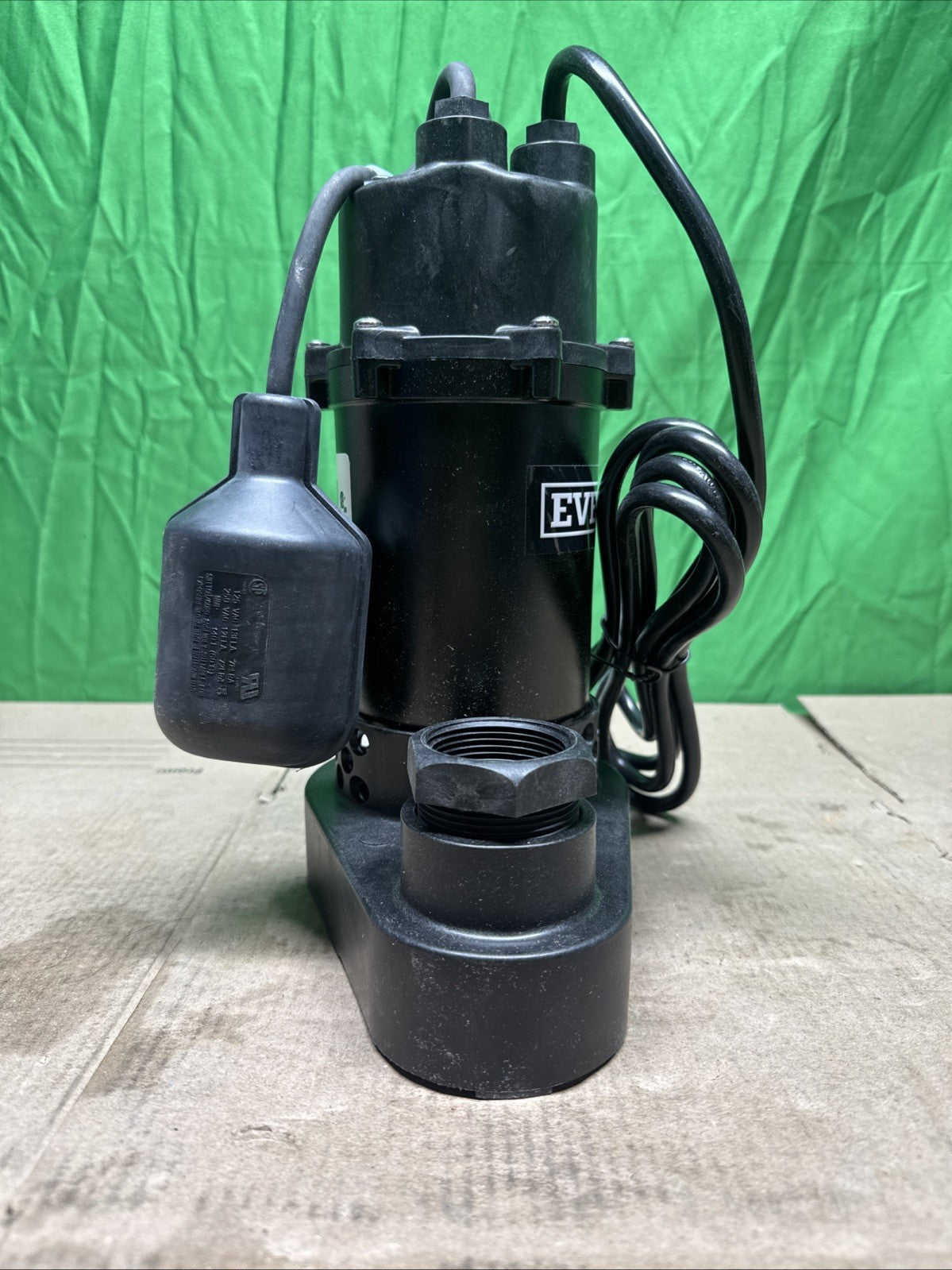 Everbilt HDSP50W 1/2 HP Submersible Aluminum Sump Pump with Tethered Switch