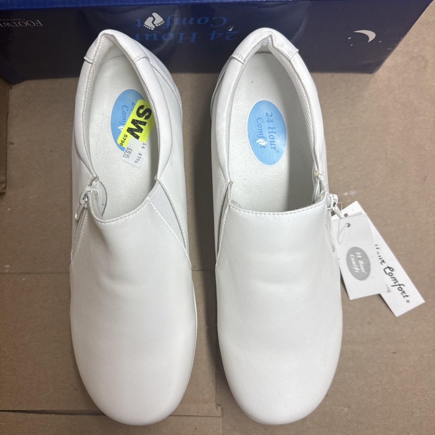 24 HOUR COMFORT Ester Women's 9 Wide Width Slip-On Leather Loafers Nurse