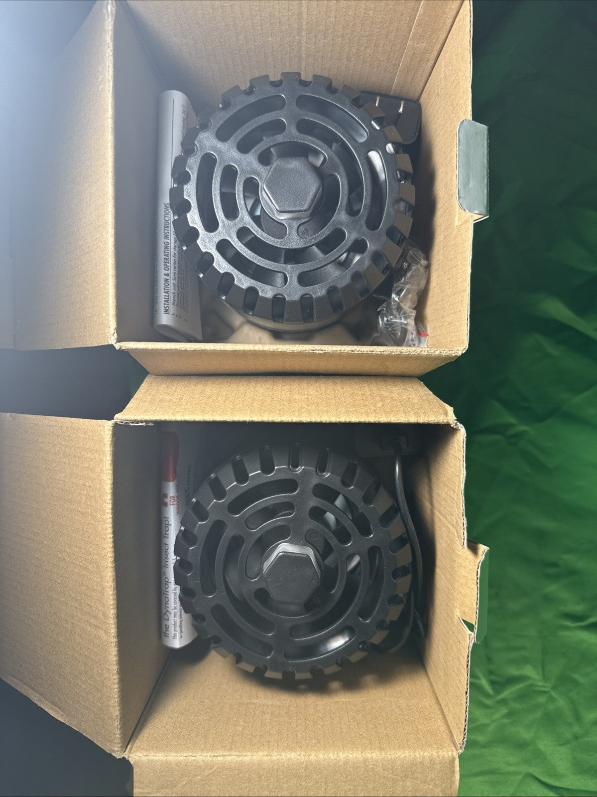 DynaTrap #DT152. Ultralight Indoor Flying Insect Trap. 600 sq ft, 8W