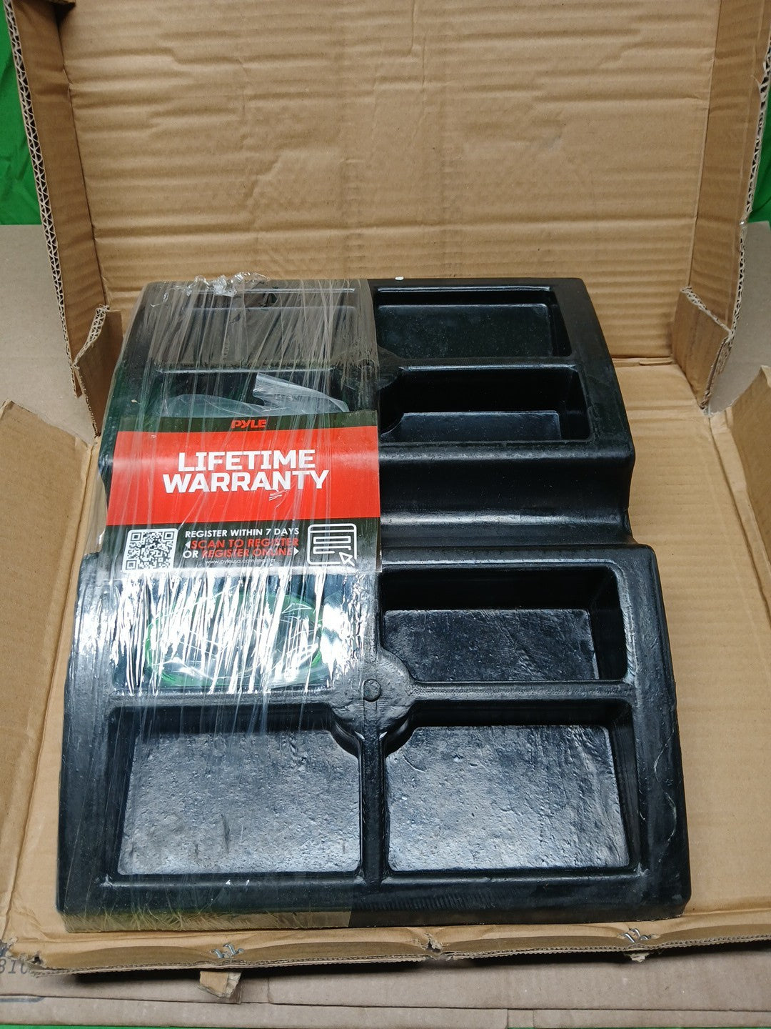 Pyle 1 Ft. Rubber Threshold Curb Ramp - Green Reflective Strips NEW OPEN BOX