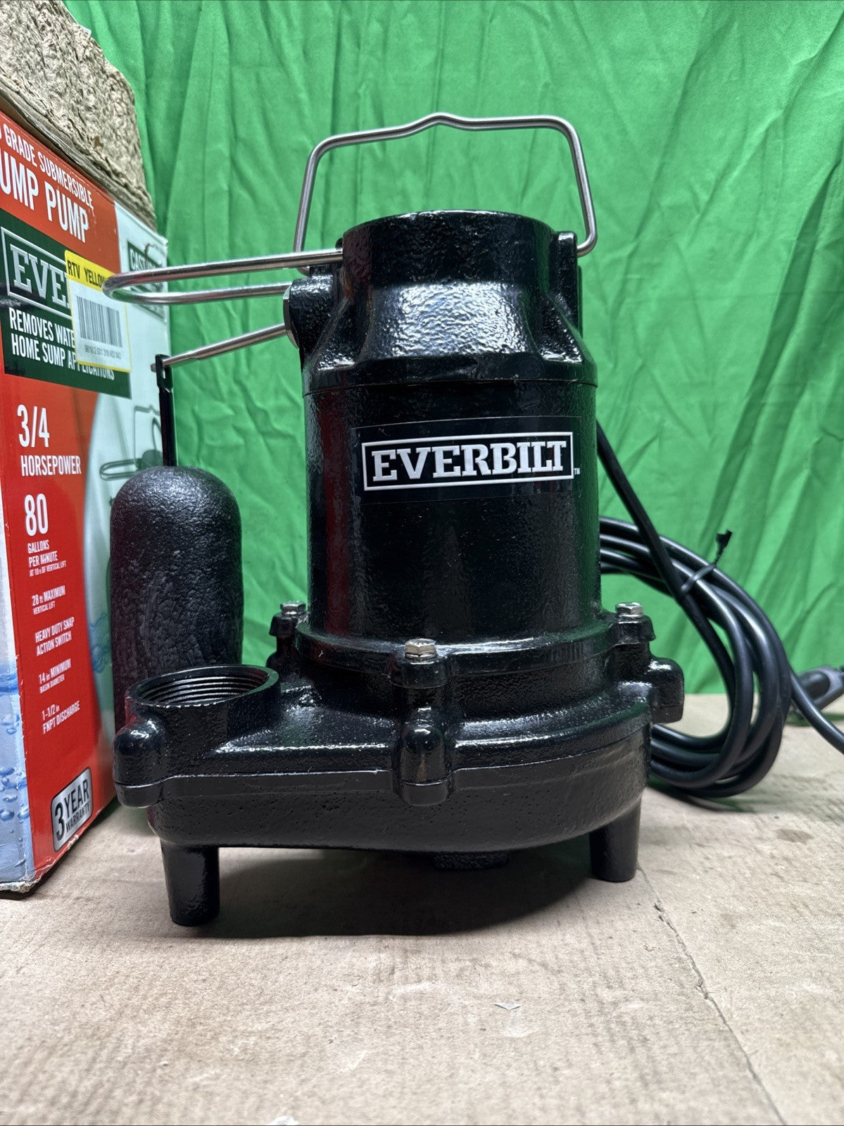 Everbilt 3/4HP Cast-Iron Pro-Grade Submersible Sump Pump 1004 120 345 HDS75