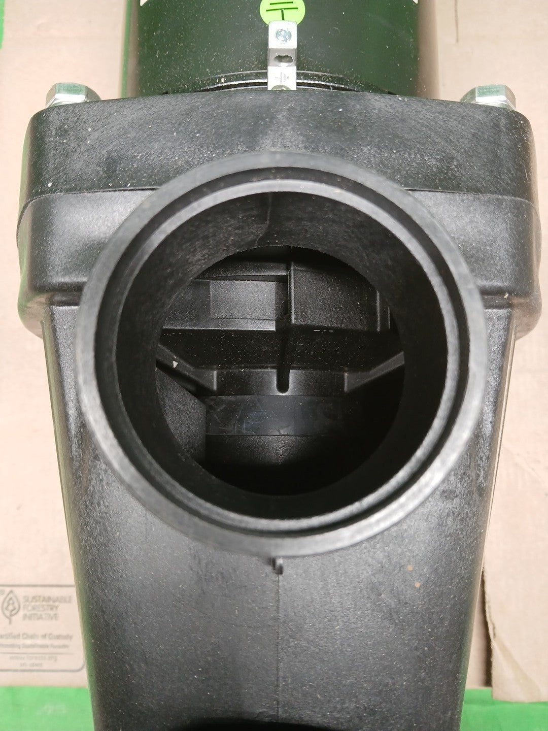 Everbilt 1.5 HP 2-Speed Pool Pump 230-Volt SPP15002-2SP NEW open Box-