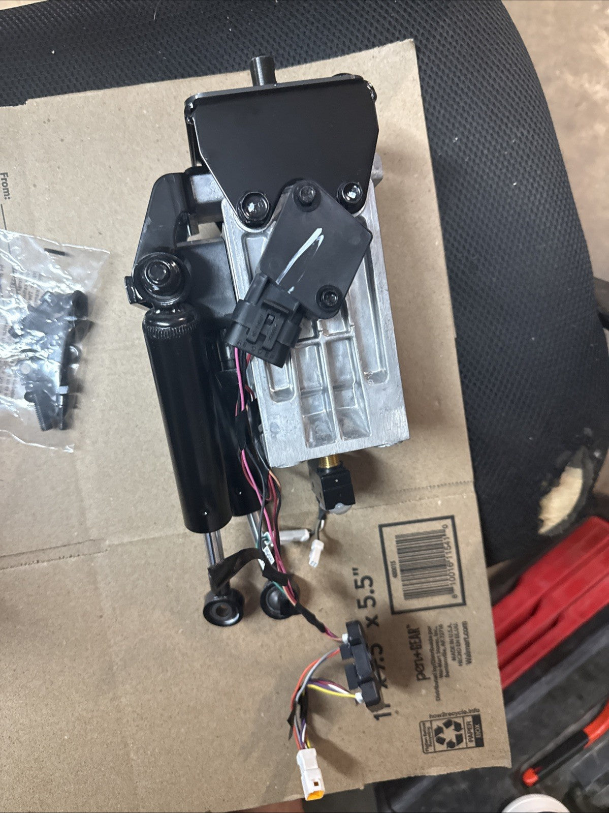 Joystick Assy w/ Sensors & Mixing Board, Z54Li 80v Zero Turn Mower