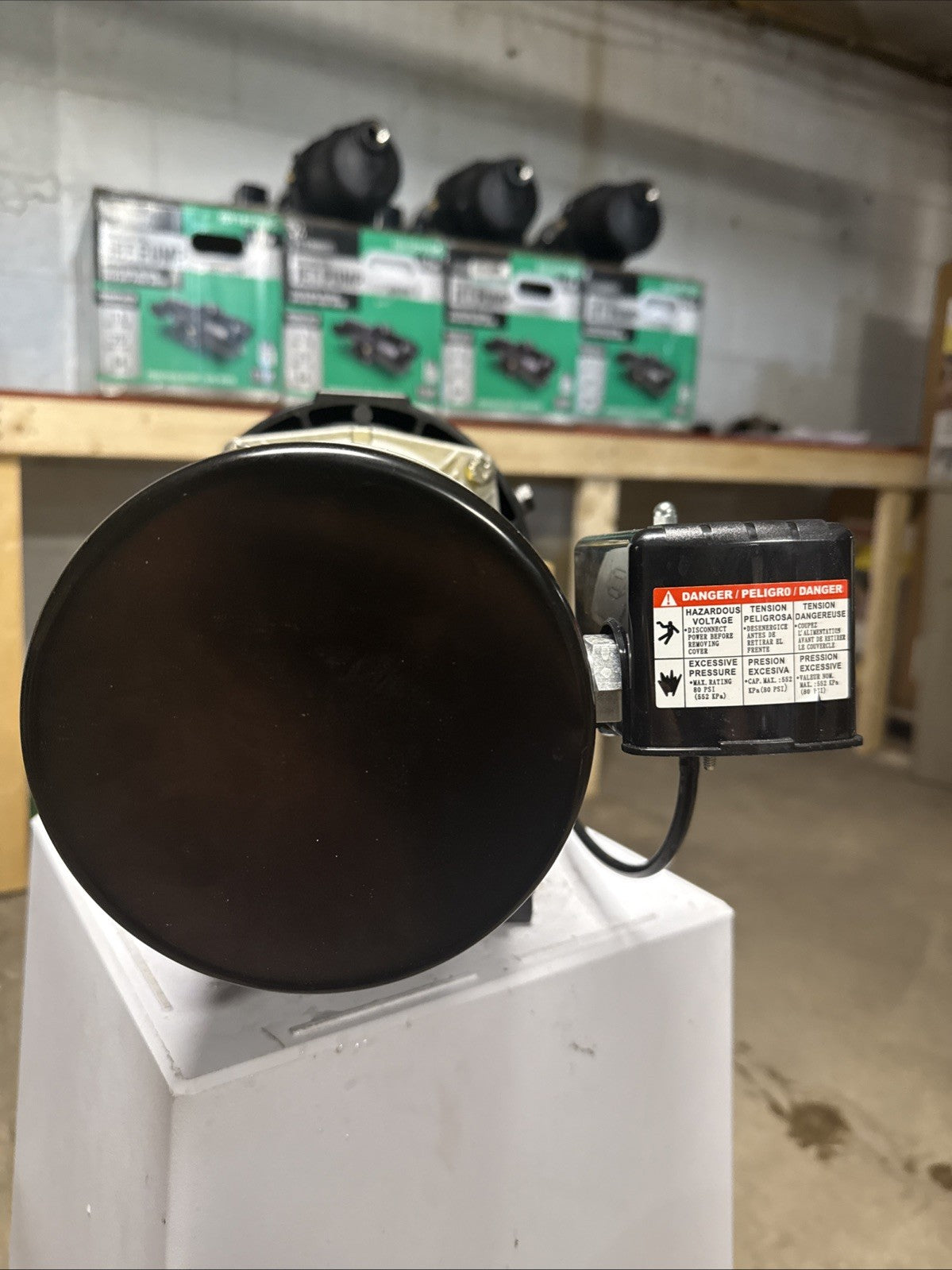 Everbilt 1/2 HP Shallow Well Jet Pump 1011677535.  **Read  Description**