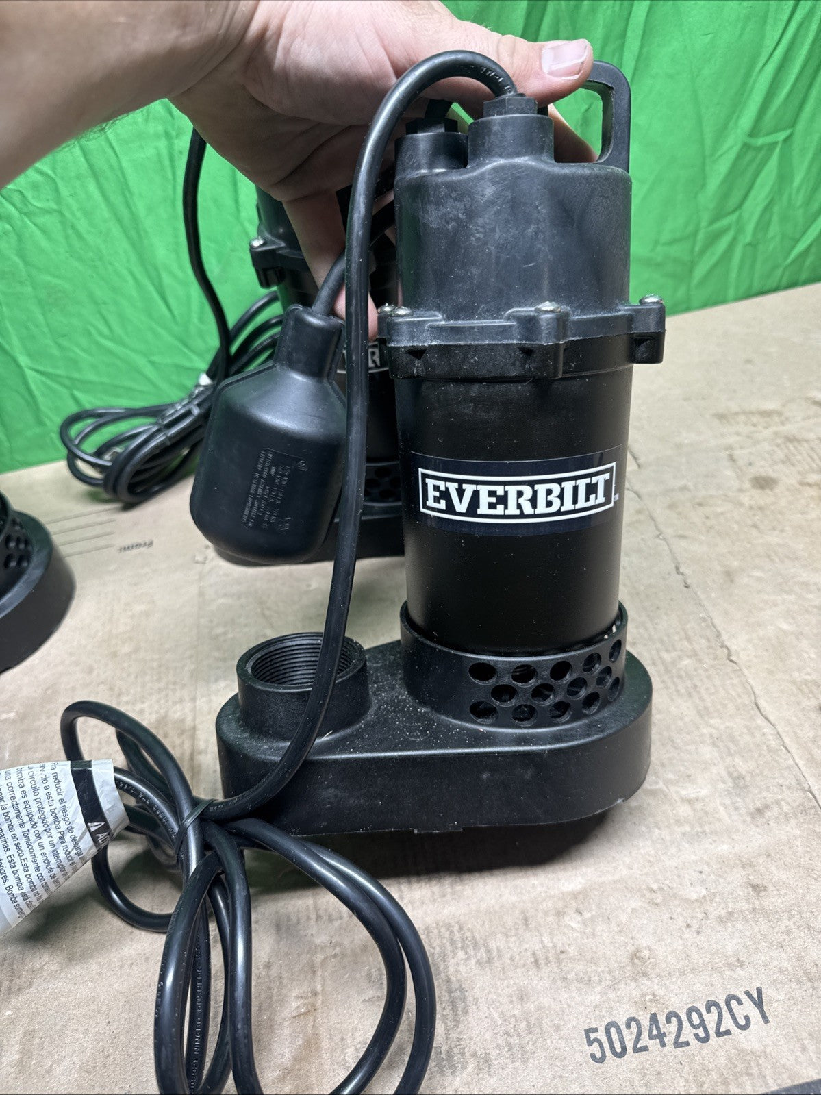 Everbilt 1/3 HP Corrosion Resistant Aluminum Sump Pump w/ Tether Switch Used*