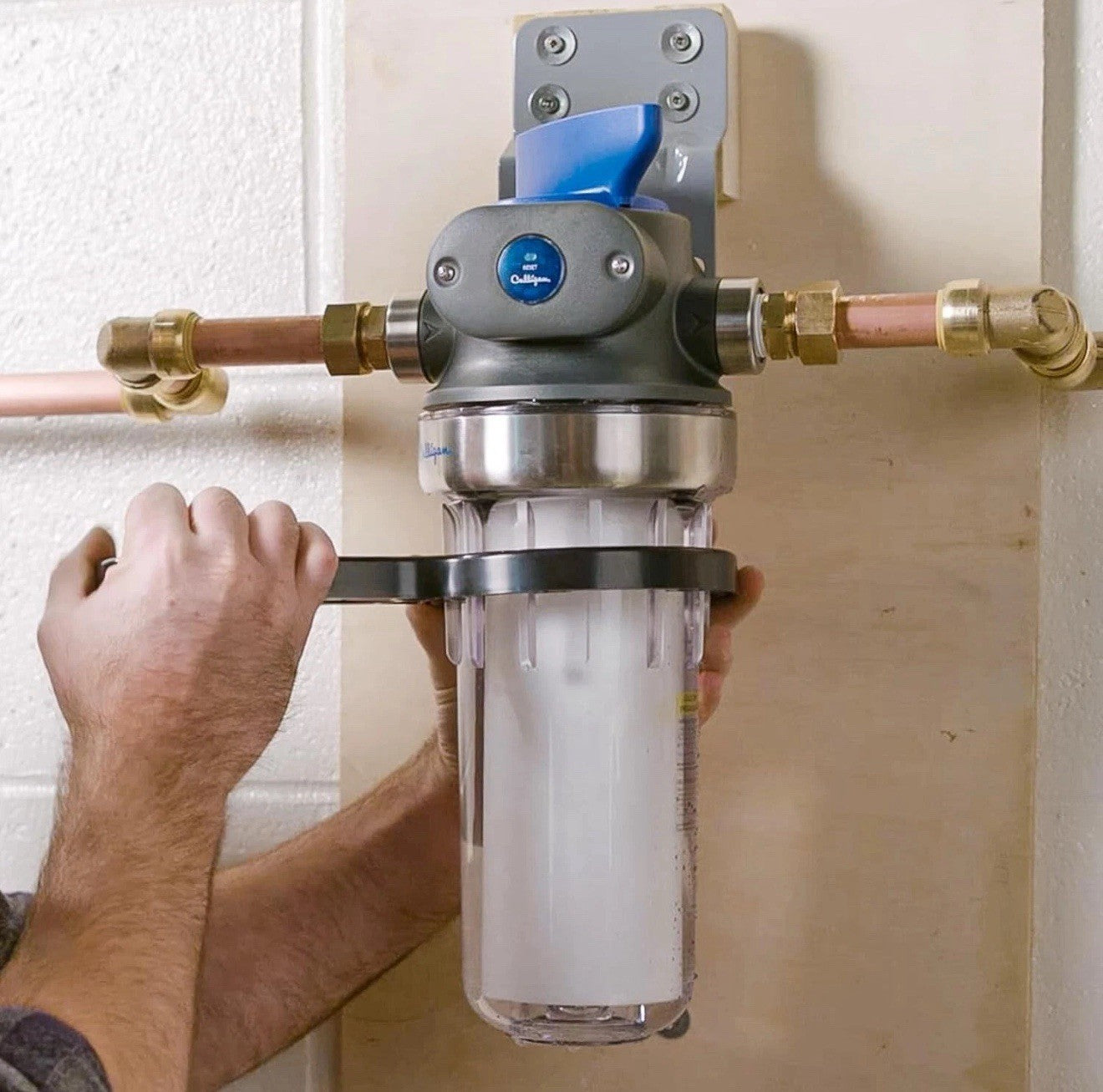 Culligan WH-HD200-C Whole House Heavy Duty Filtration System 1" Inlet / Outlet