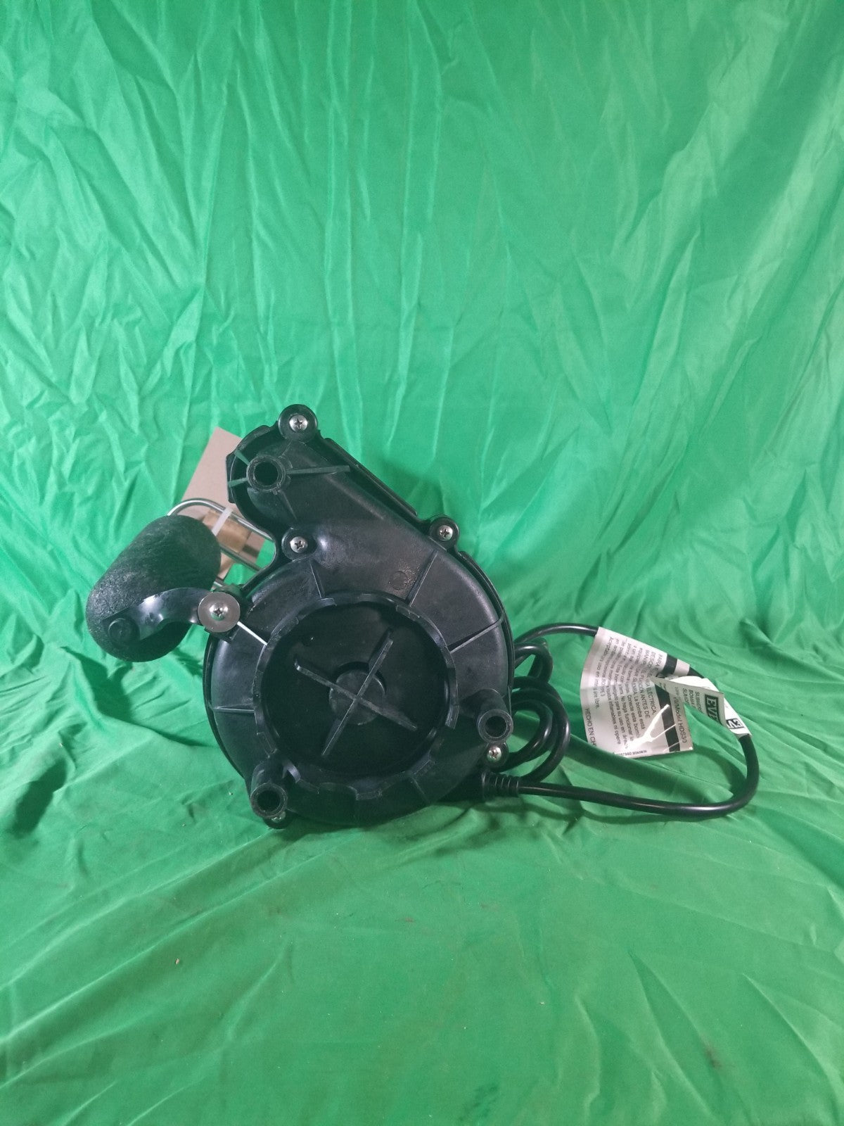 Everbilt 1/3 HP Cast Iron Submersible Sump Pump New-Open Box