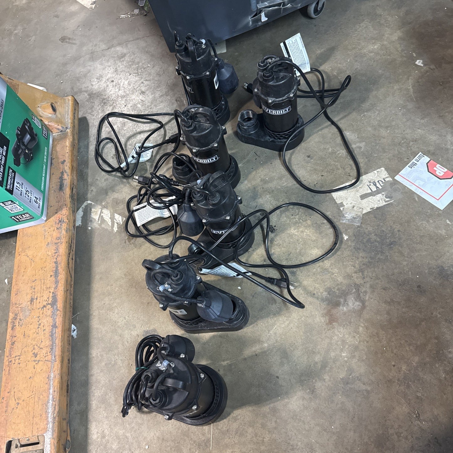 Everbilt 1/3 HP Corrosion Resistant Aluminum Sump Pump w/ Tether Switch Used