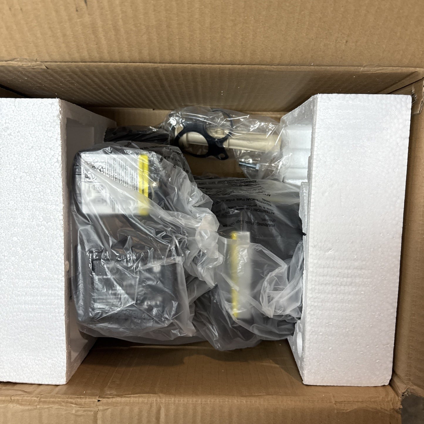 Leo Pump Convertible Well Pump 1 HP : Dual Voltage Motor, Thermal Protection