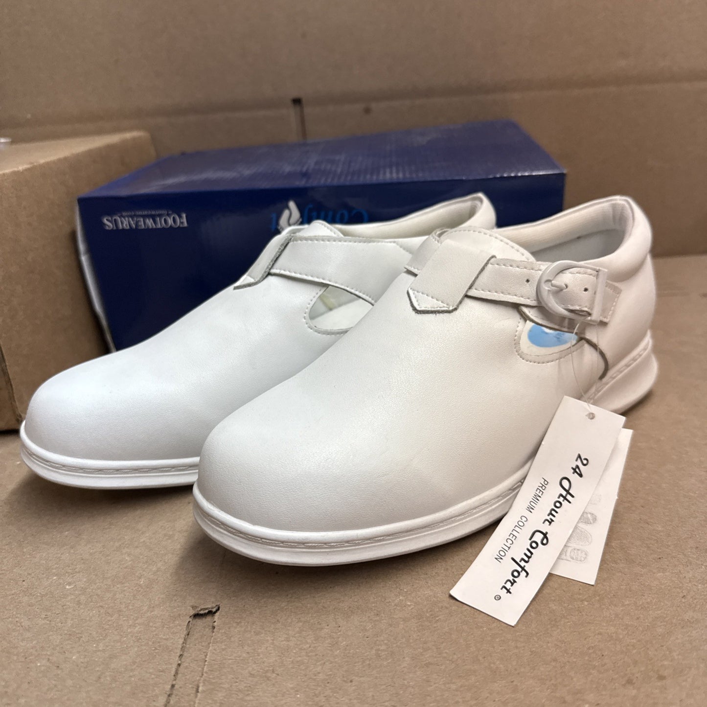 24 HOUR COMFORT Willa Women's Wide Width Leather Shoes size 8 nurse