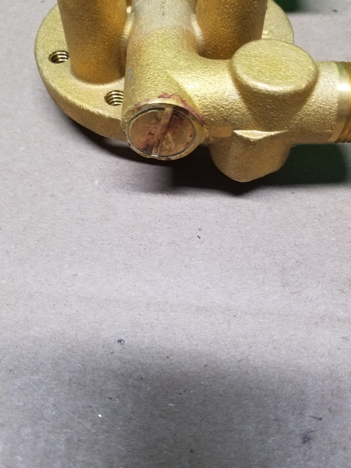 Moen TS50110 Floor Mounted Tub Riser Mounting Kit OPEN BOX