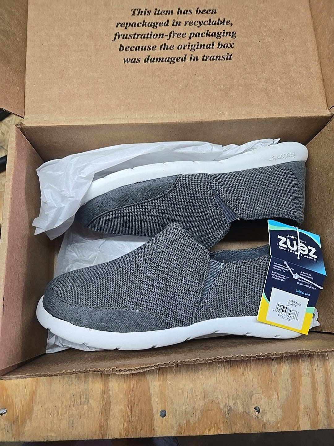 Isotoner Men's Zenz Active Slip-On: Ultra-Soft Shoes, Mineral, Size 9, New