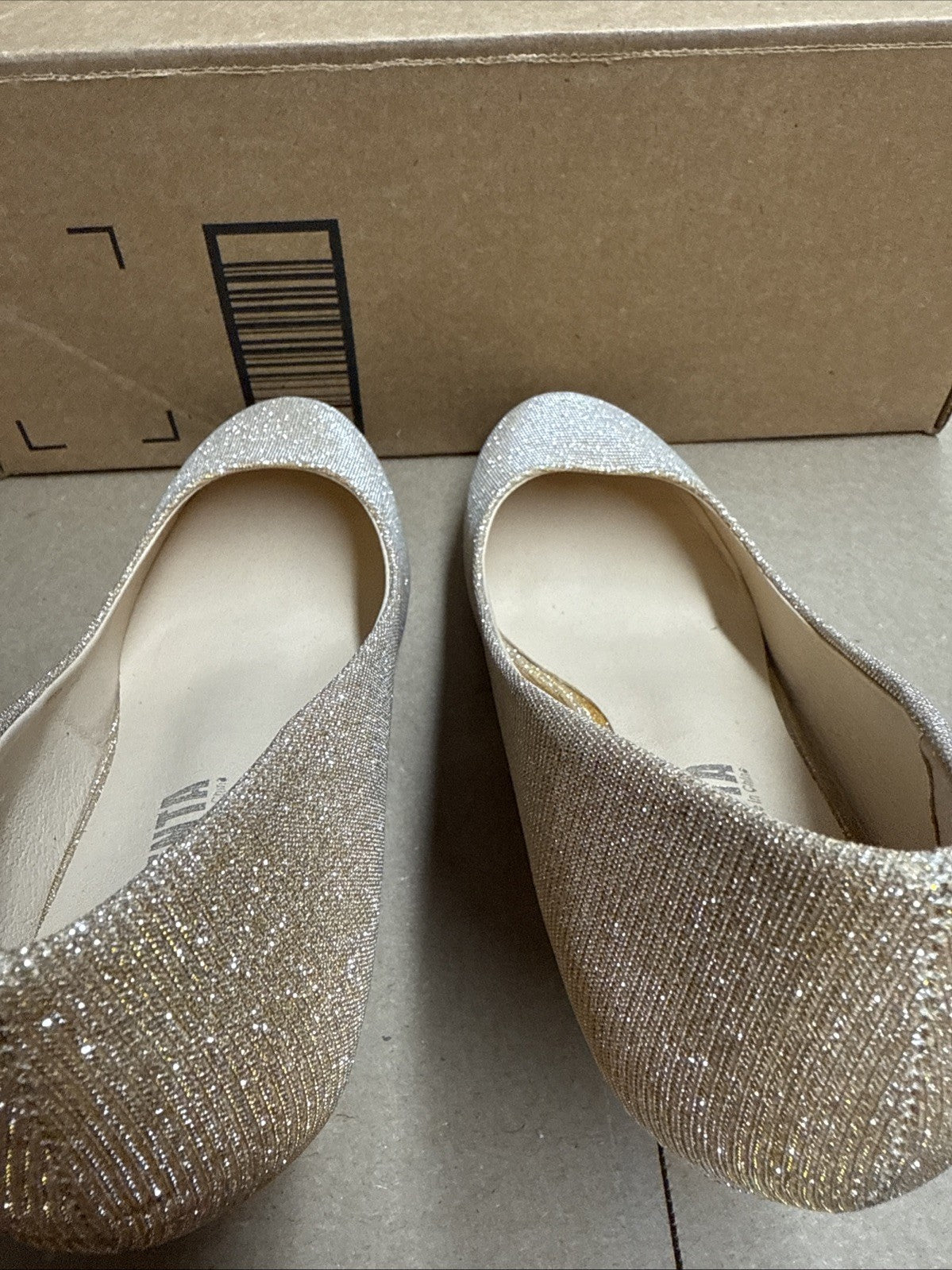 OCHENTA women’s 8 comfortable kitten heel dress shoes round toe slip on pumps