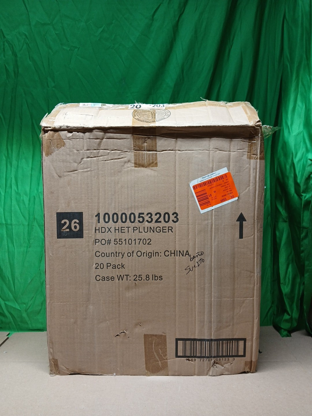 HDX High-Efficiency Toilet Plunger Plastic Rubber 22 x 6.50 1000 053 203