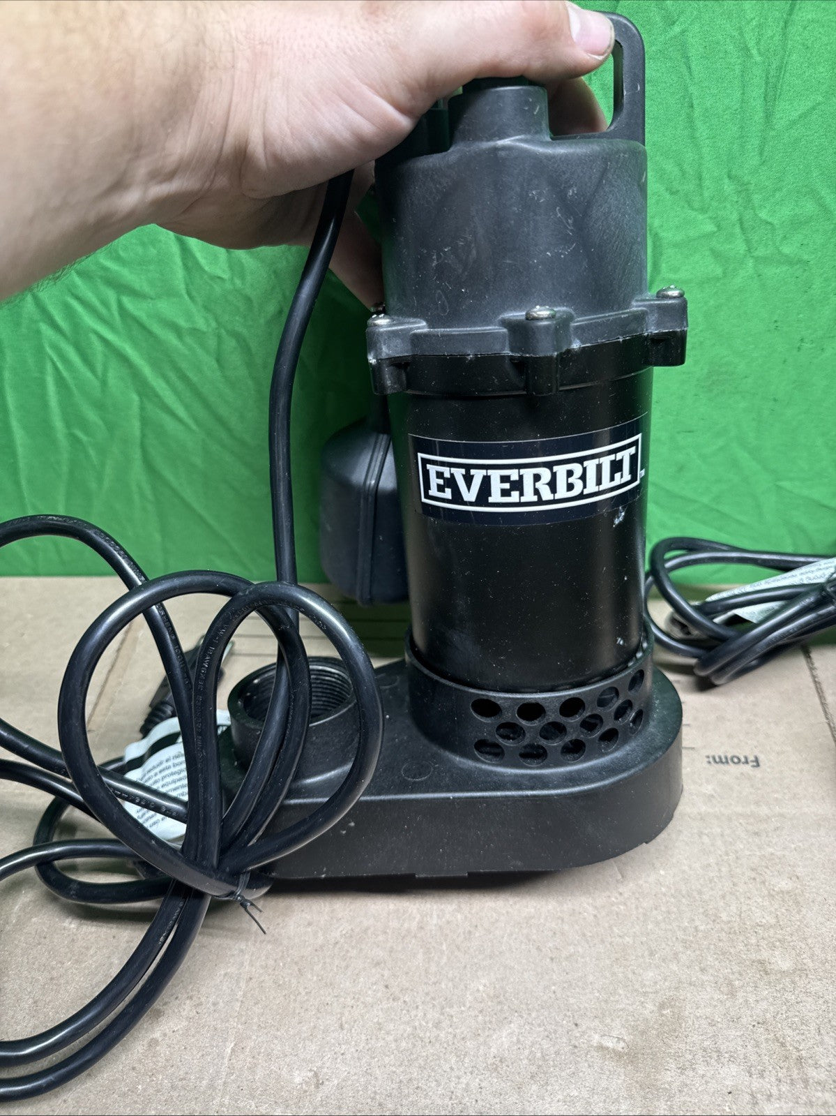 Everbilt 1/3 HP Corrosion Resistant Aluminum Sump Pump w/ Tether Switch Used*