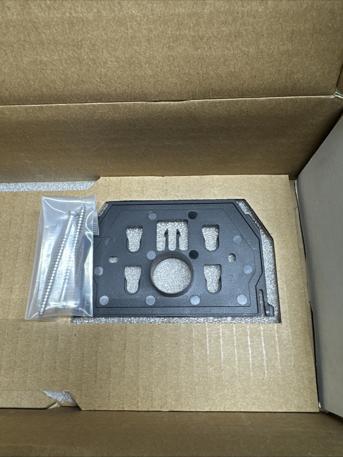 Moen TS3304BL Smart Shower 4-Outlet Digital Shower Controller, Matte Black