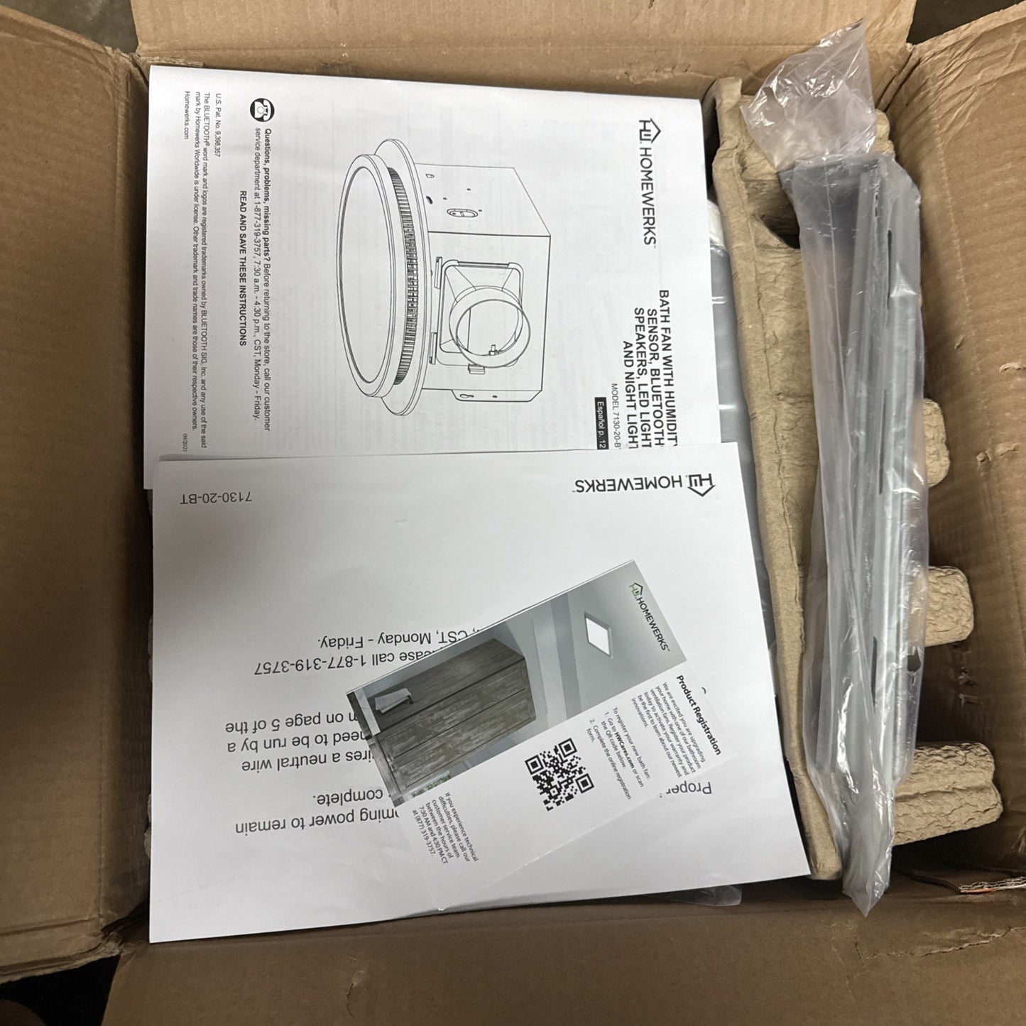 Homewerks 7130-20-BT White Ceiling Mount Bathroom Exhaust Fan w/ Humidity Sensor