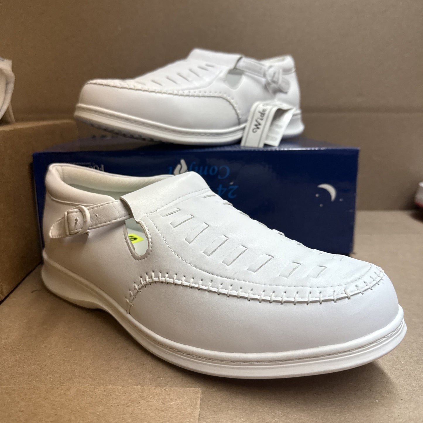 24 HOUR COMFORT Chloe Women's 12 Wide Width Moccasin Design Leather Shoes Nurse