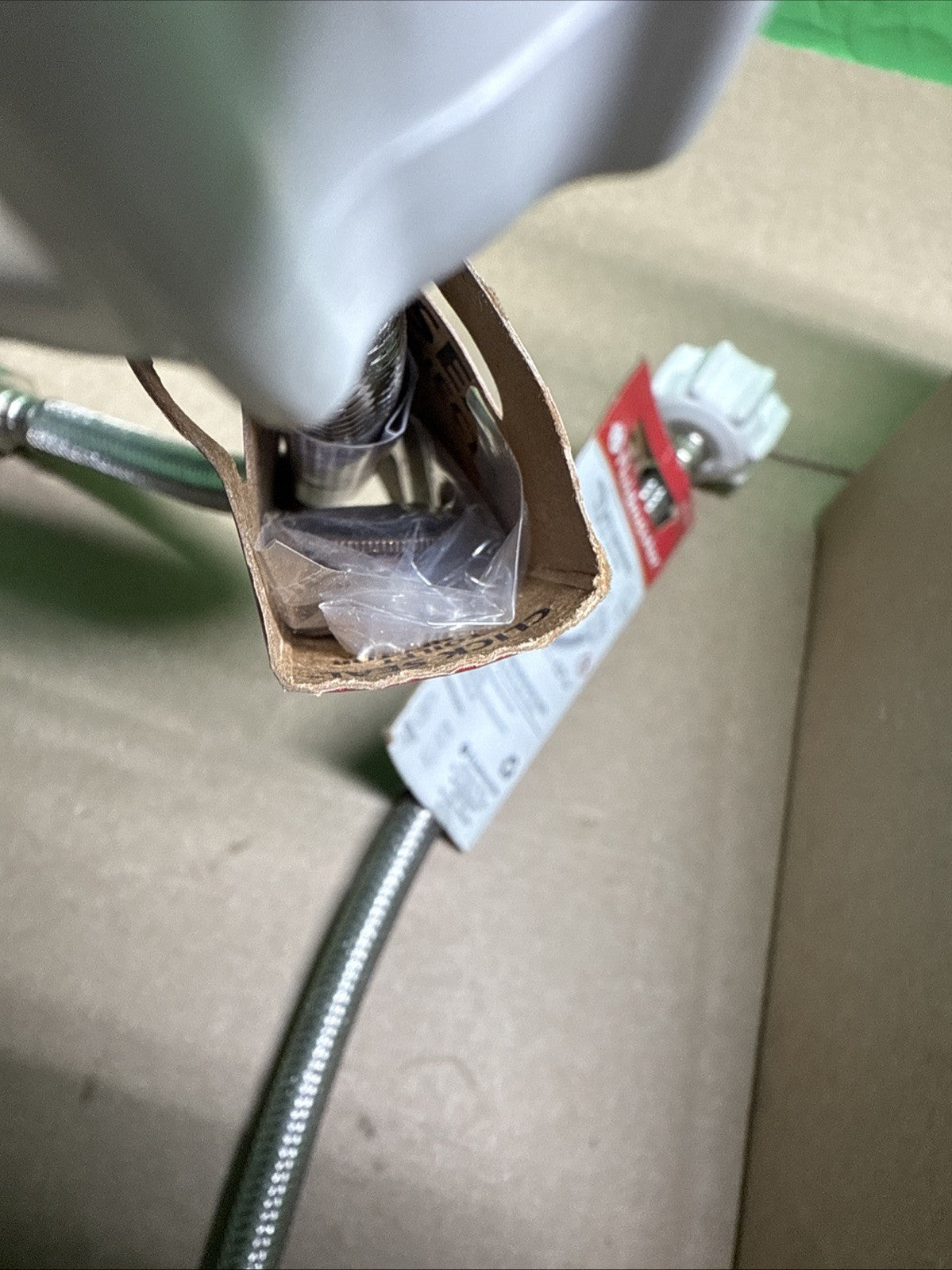 LOT OF 25 Fluidmaster Click Seal Universal Toilet Connector 12” 4T12UCS