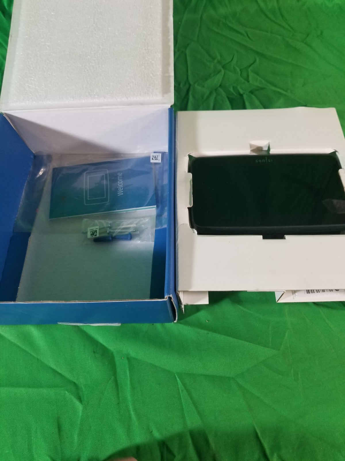 Sensi Touch 2 Smart Thermostat with Touchscreen Color Display ST76 New Open Box