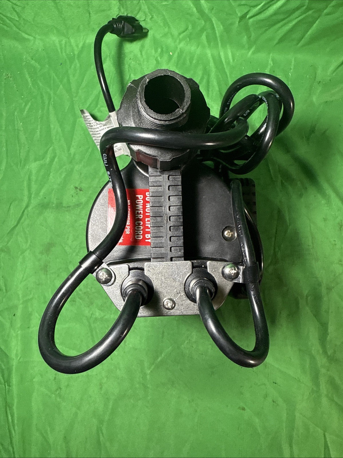 Everbilt HPEBAU33 1/3 HP Utility Pump Portable Water Removal Pump automatic off