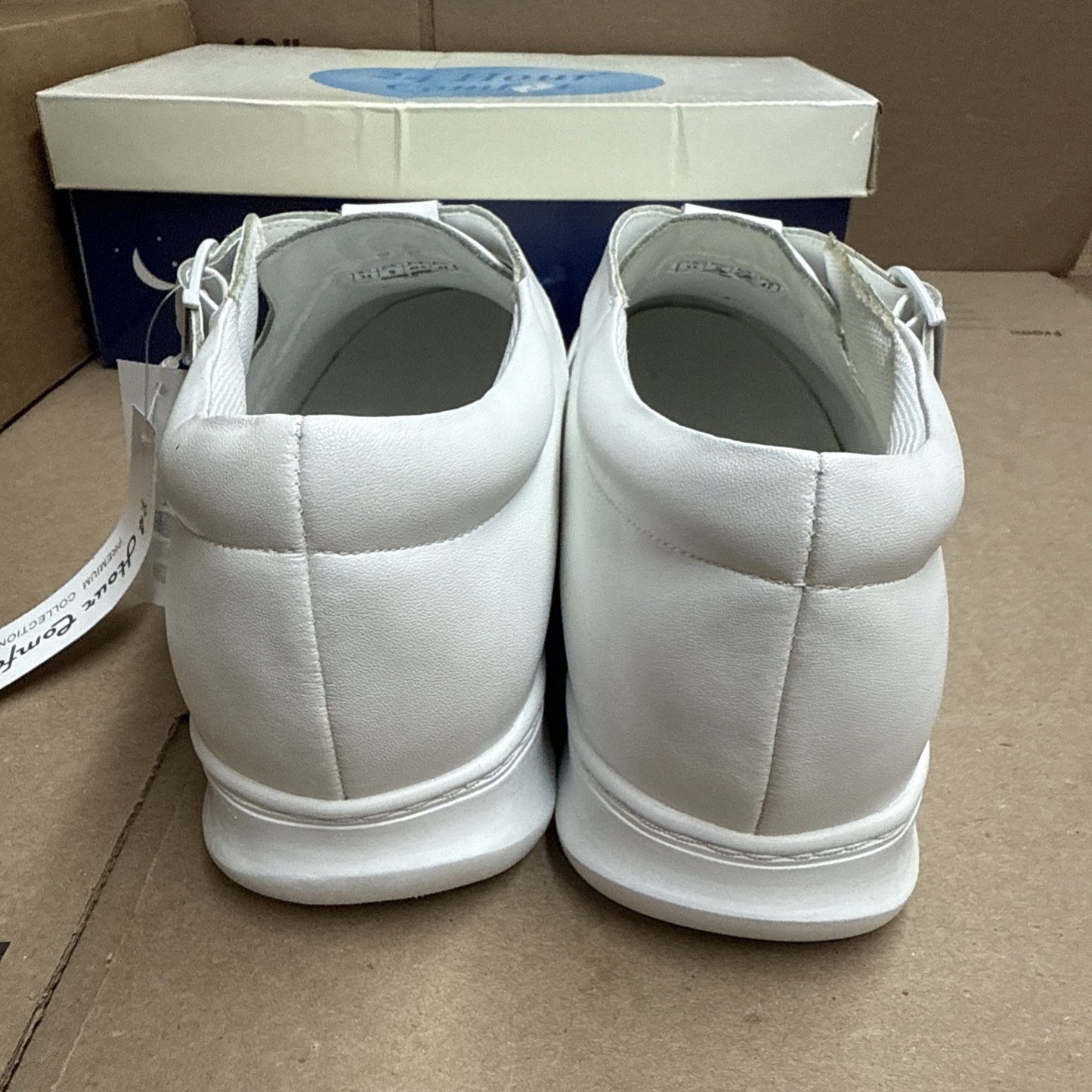 24 HOUR COMFORT Willa Women's Wide Width Leather Shoes size 11 nurse