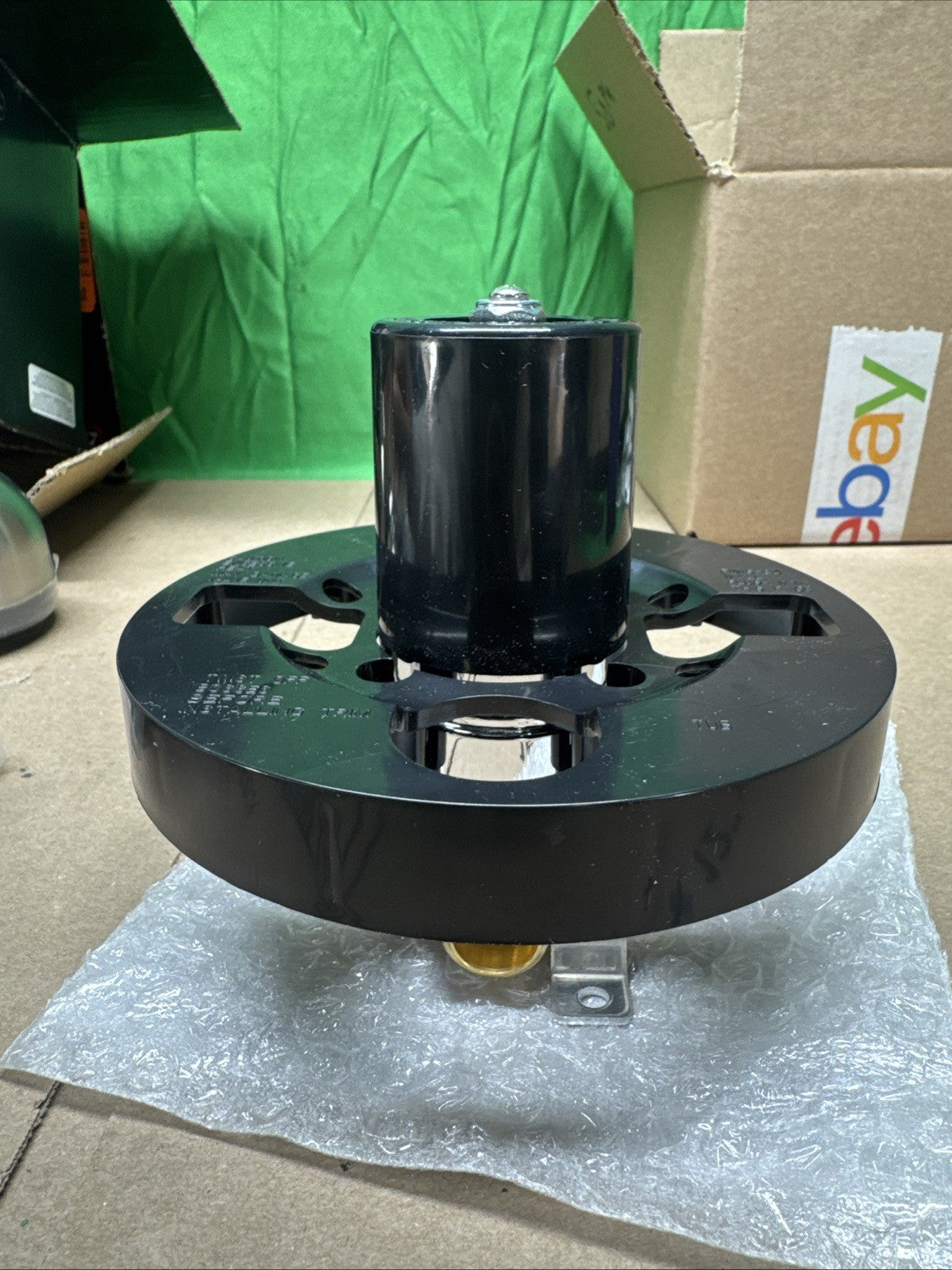 Delta B114900C-SS Tub/ Shower Faucet, Brushed Nickel, Single-Handle Valve Includ