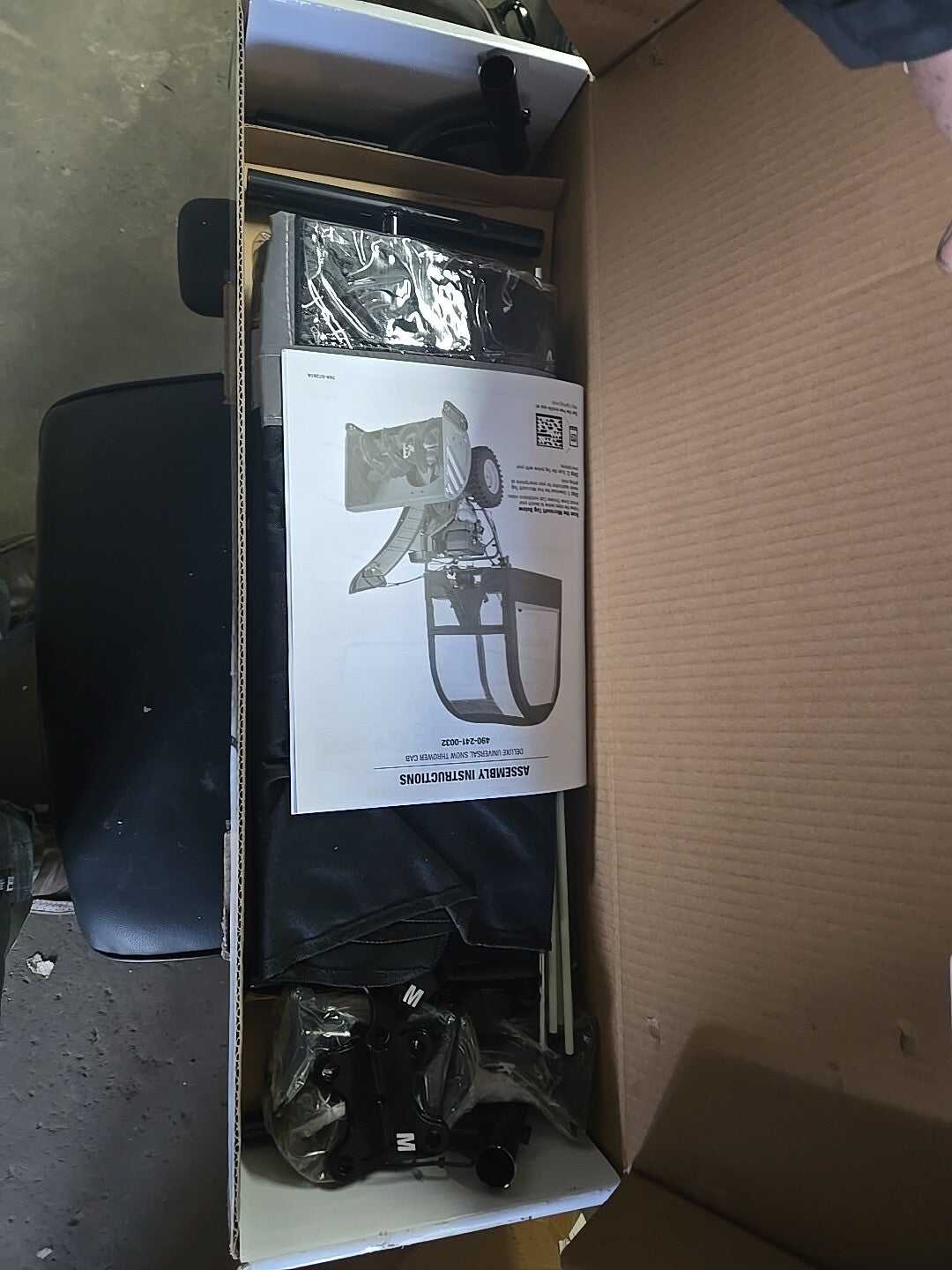 Arnold Deluxe Universal Snow Thrower Cab