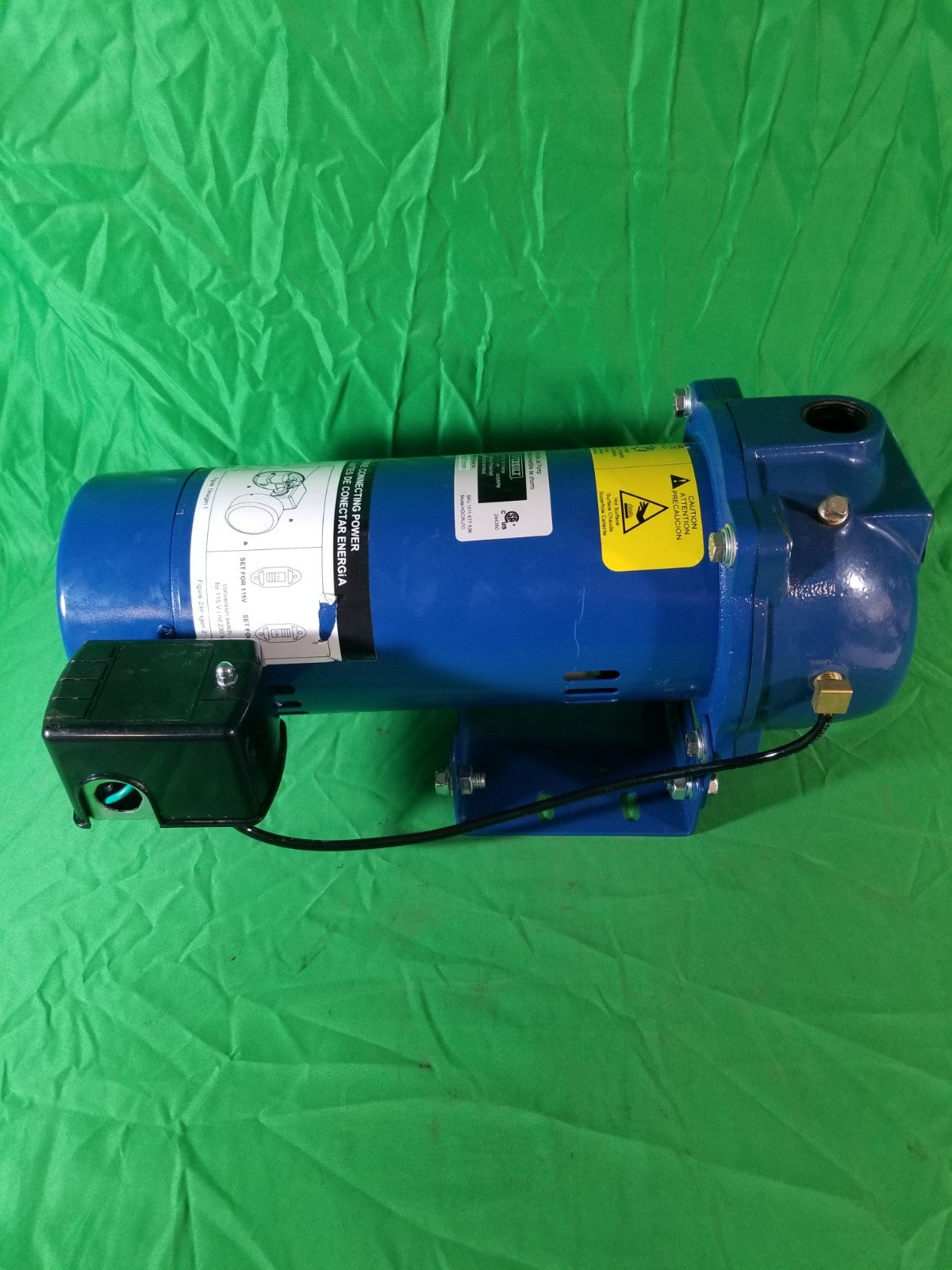 Everbilt 1 HP Professional Convertible Jet Pump *for Parts* Read Description***