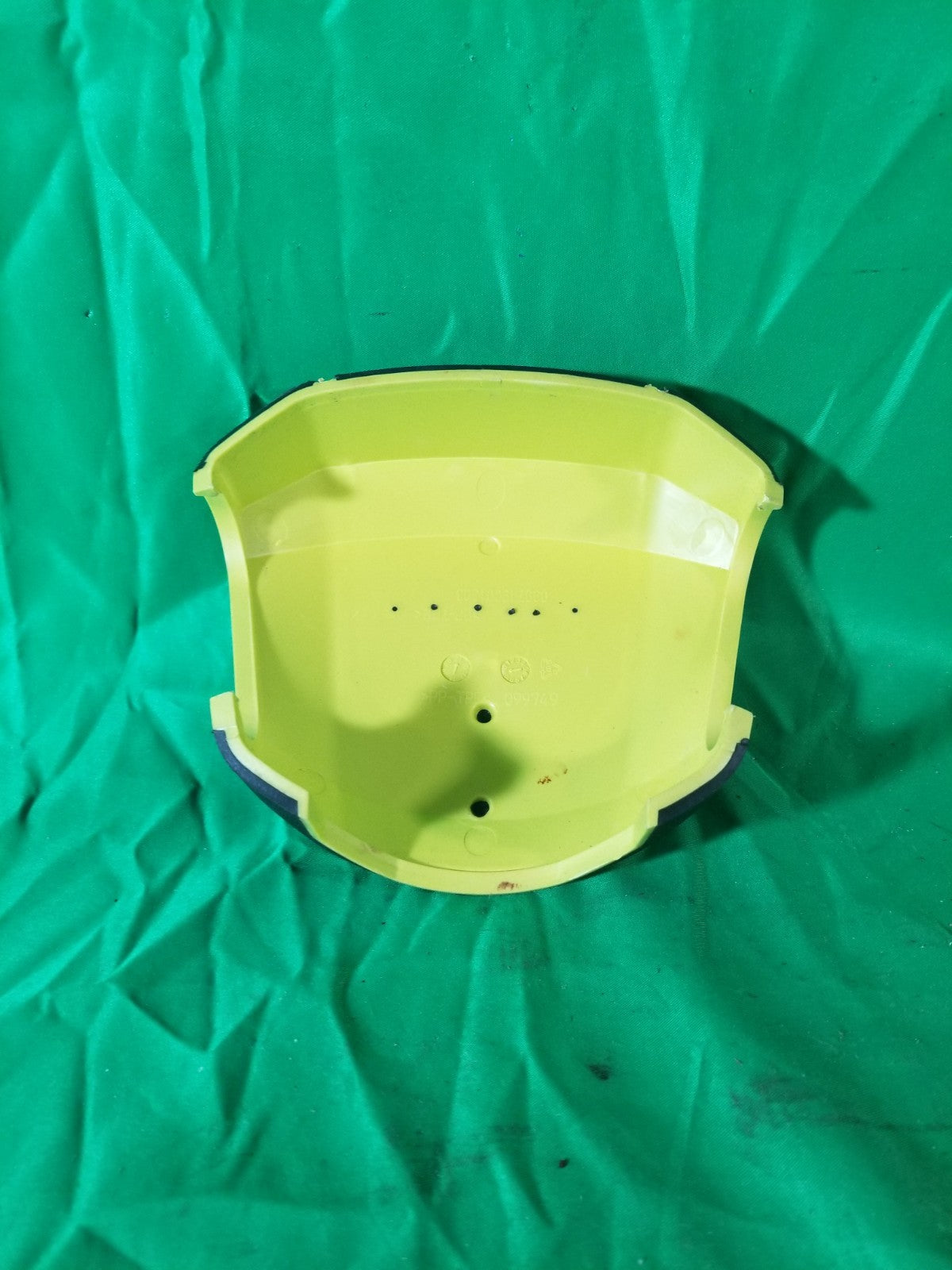 Homelite Ryobi 994873001 Genuine OEM Replacement Riding Mower Steering Wheel Set