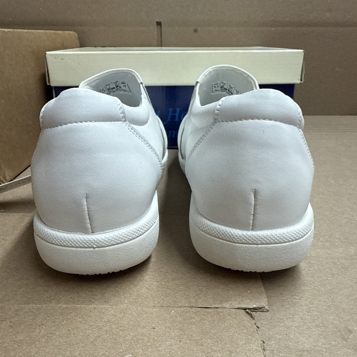 24 HOUR COMFORT Ester Women's 6.5 Wide Width Slip-On Leather Loafers Nurse