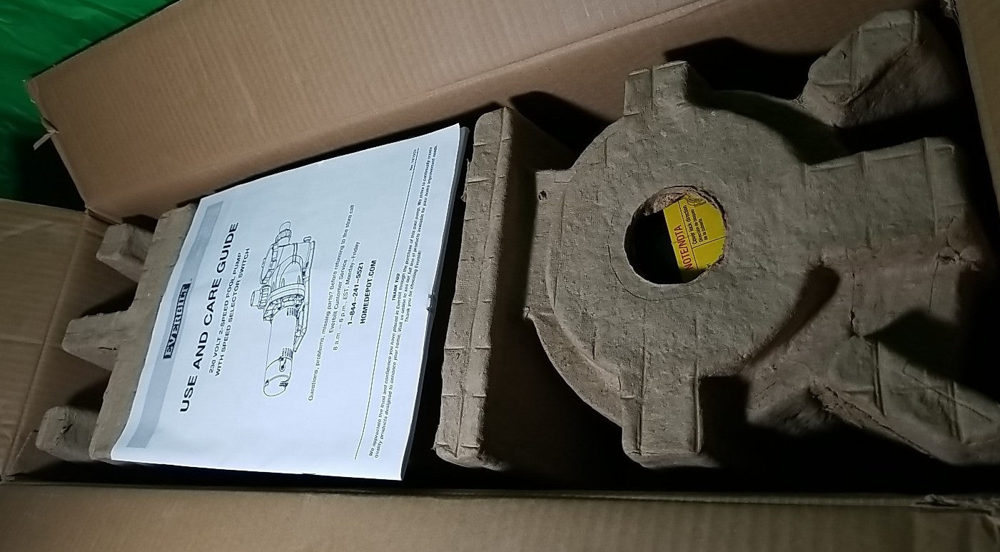 Everbilt Pool Pump Fan-Cooled Motor 1.5 HP 230V Has Unions.