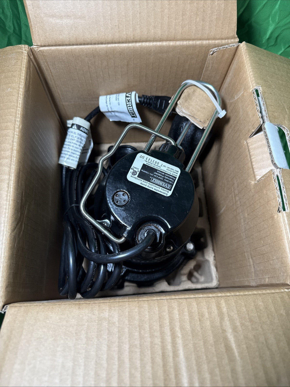 Everbilt 1/2 HP Cast Iron Sump Pump Model # HDS50 OPEN BOX.