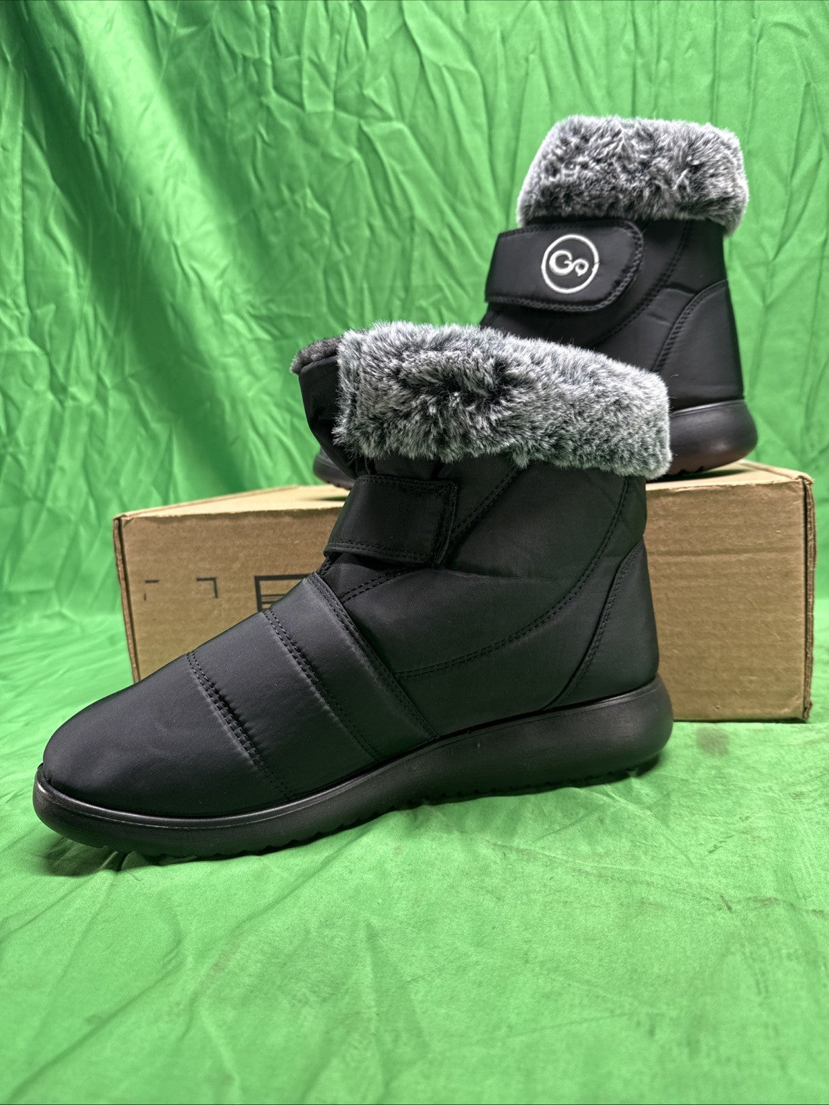 Black Winter Snow Boots Waterproof Faux Fur Womens Size 12