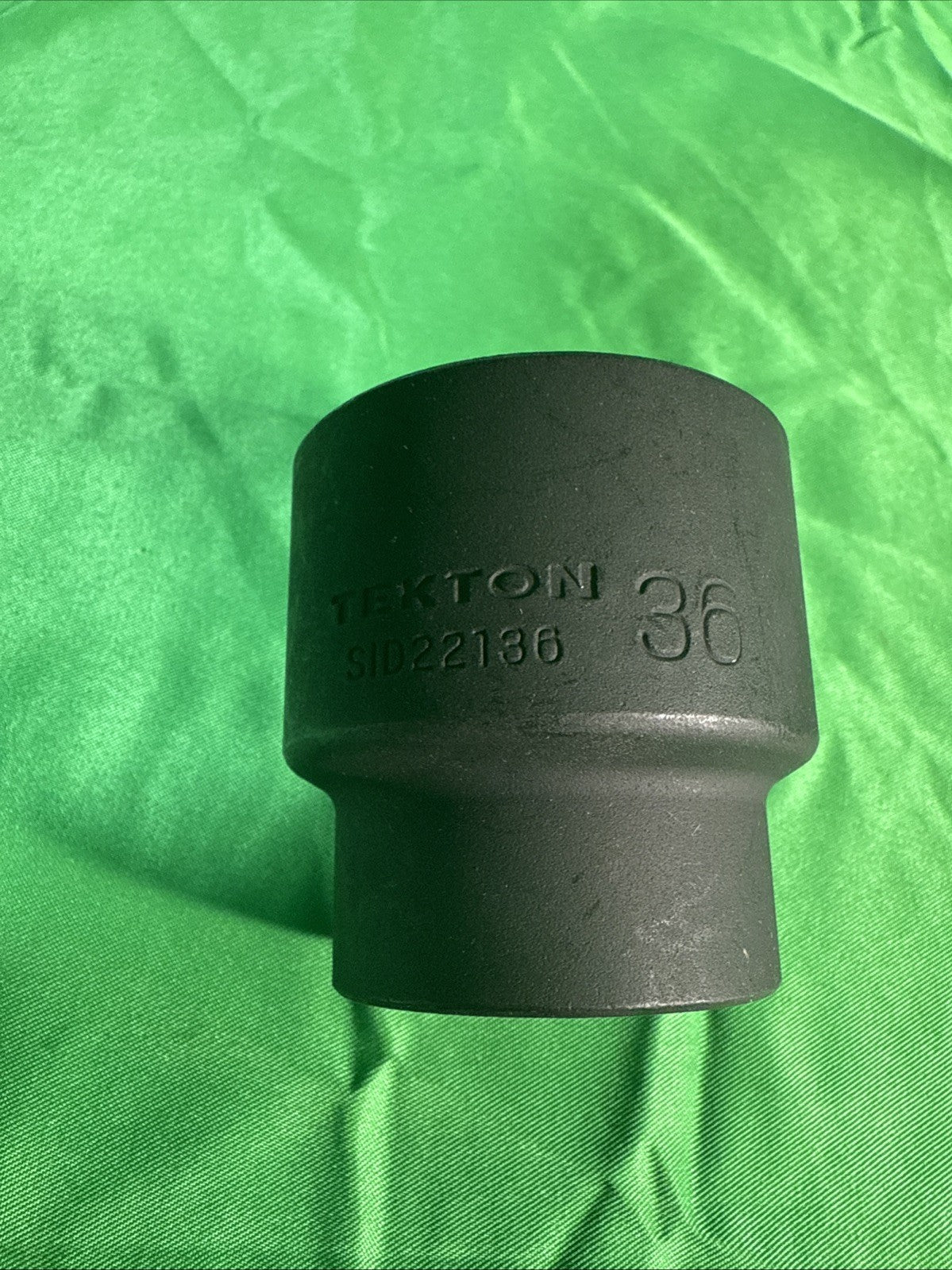 TEKTON 1/2 Inch Drive x 36 mm 6-Point Impact Socket SID22136 36