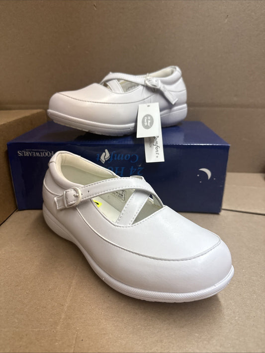 24 HOUR COMFORT Susan Women's 8 Wide Width Criss-Cross Strap Leather Shoes Nurse