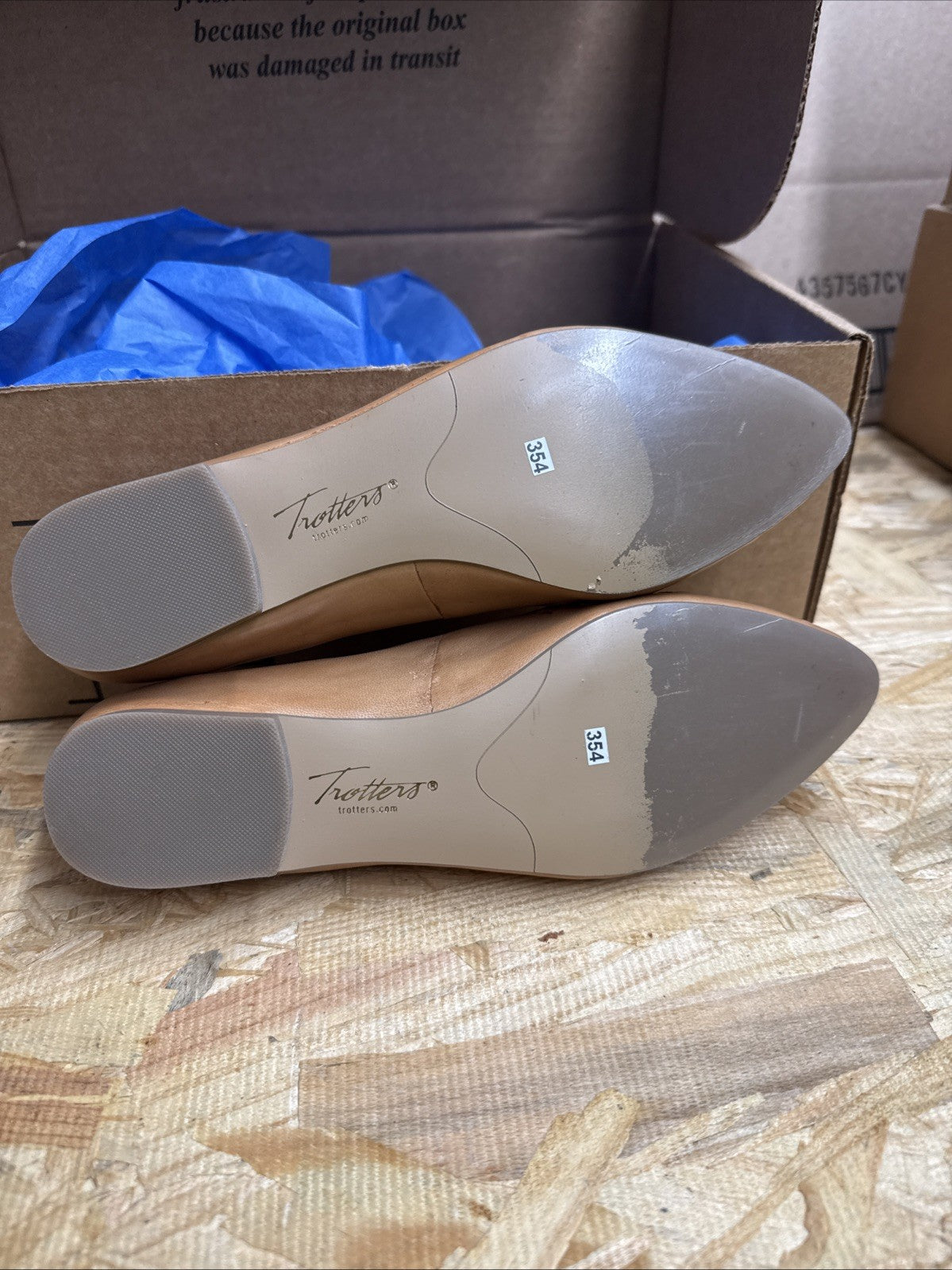 Trotters Women’s Estee Woven Ballet Flat Size 6.5 Tan